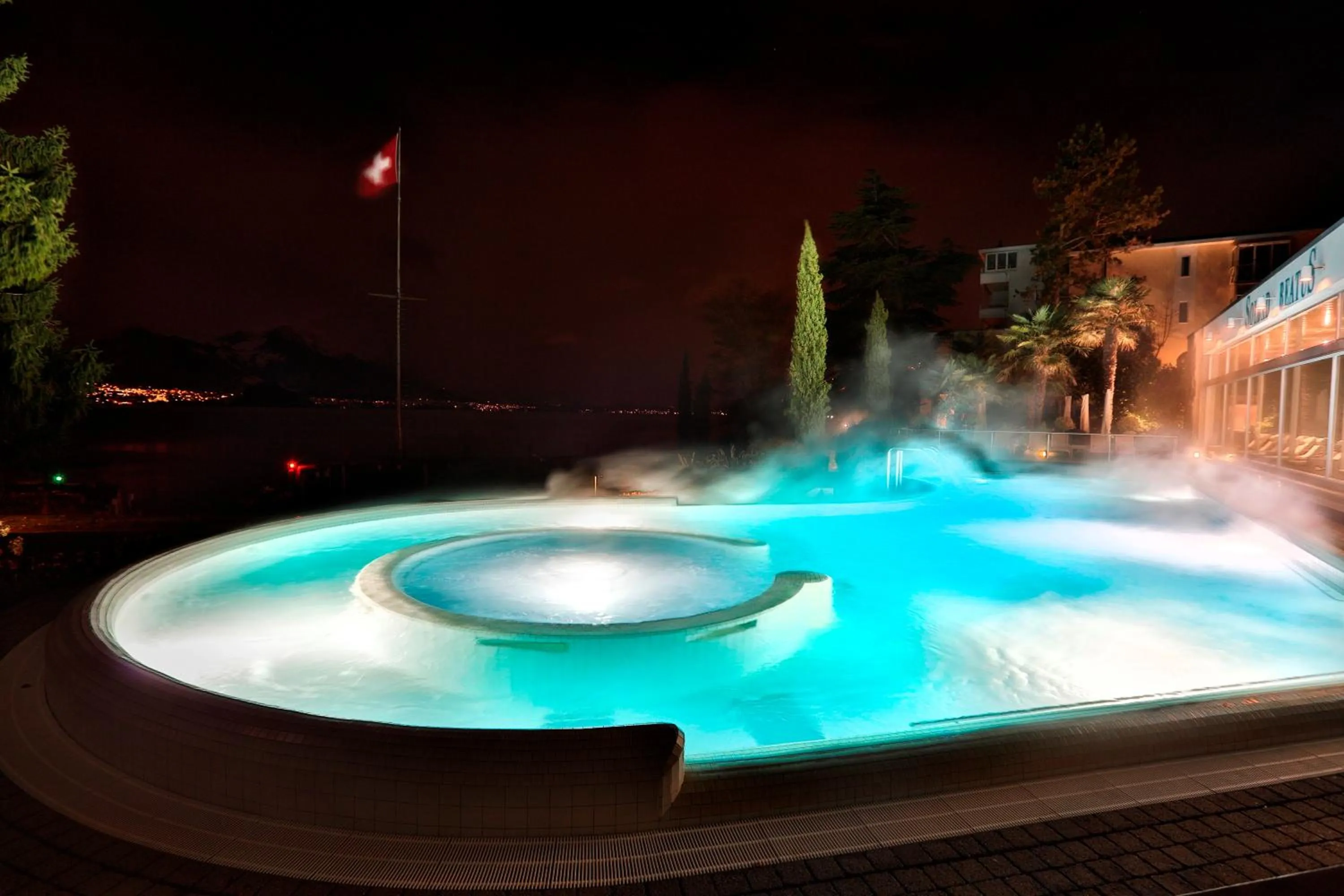 Swimming pool in BEATUS Wellness- & Spa-Hotel