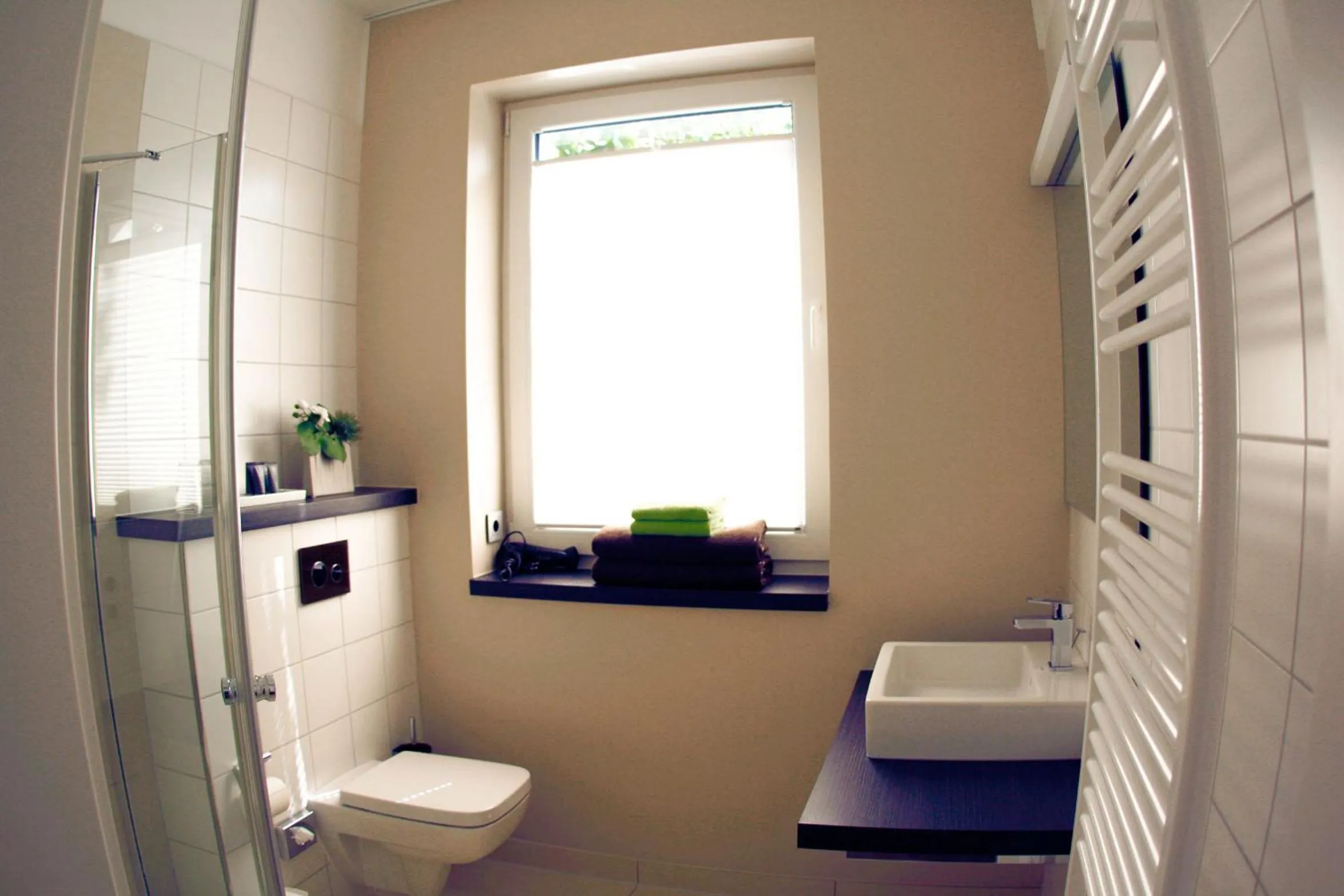 Bathroom in City Hotel Bosse