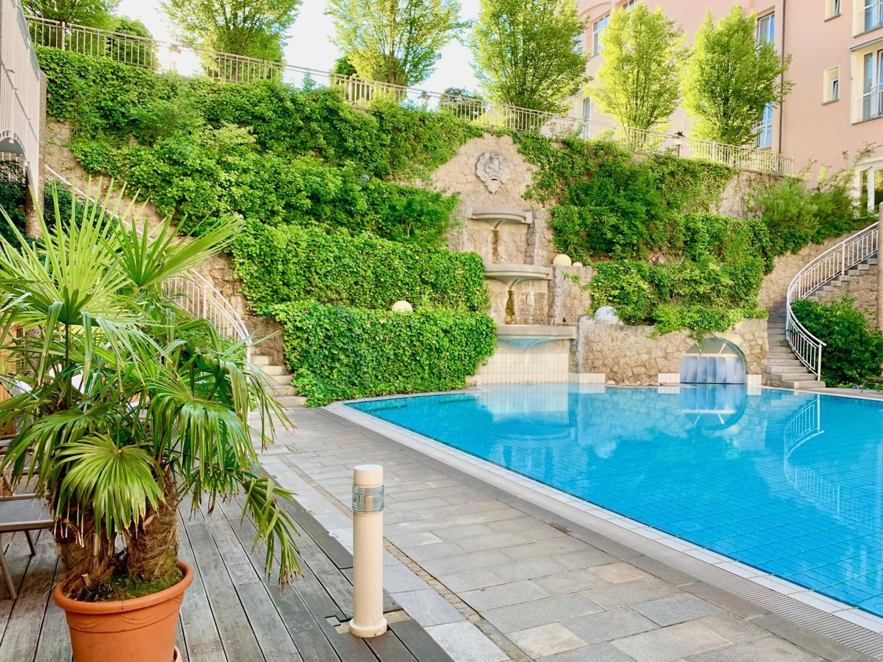 Day in Hotel Maximilian