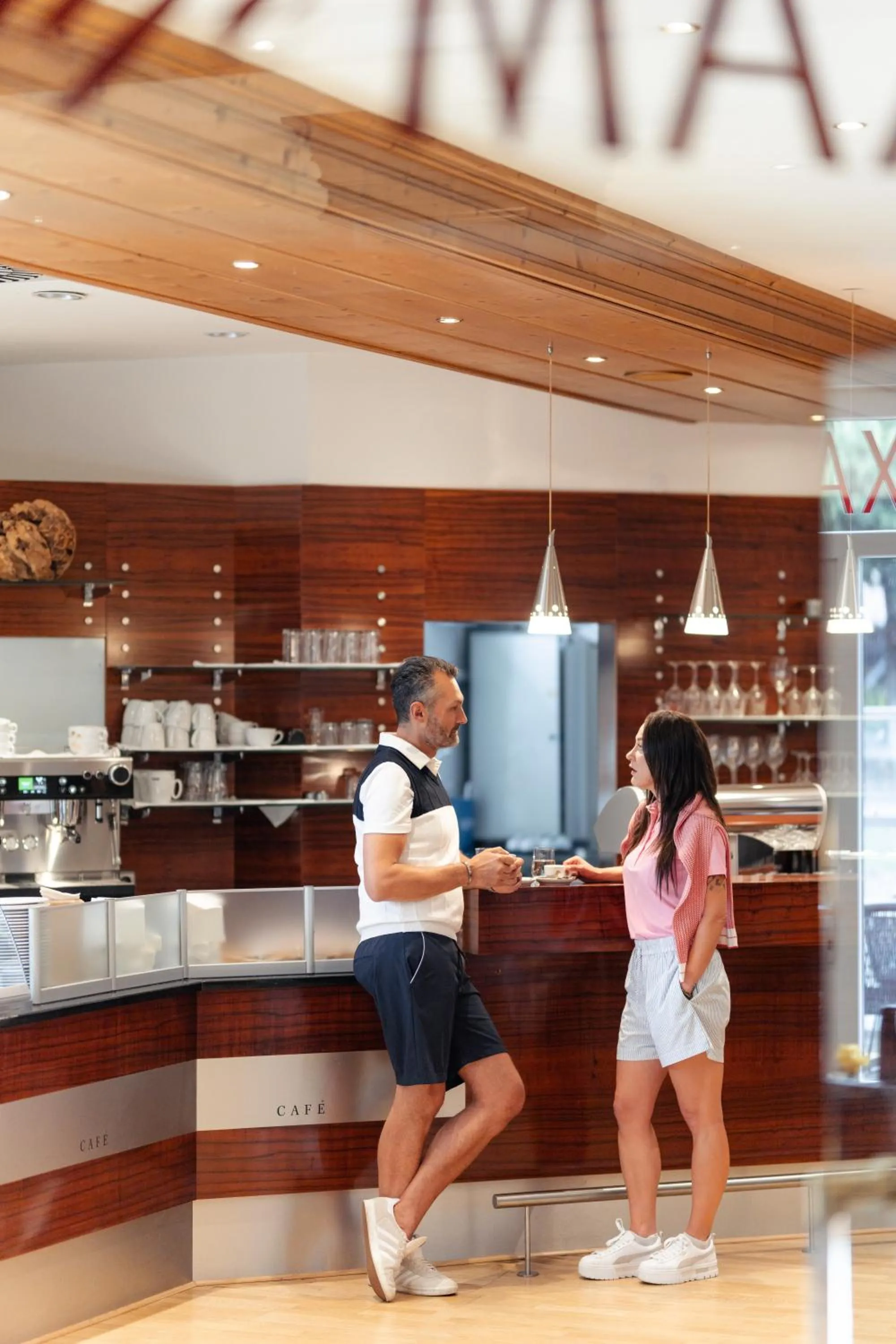 Lounge or bar in Hotel Maximilian