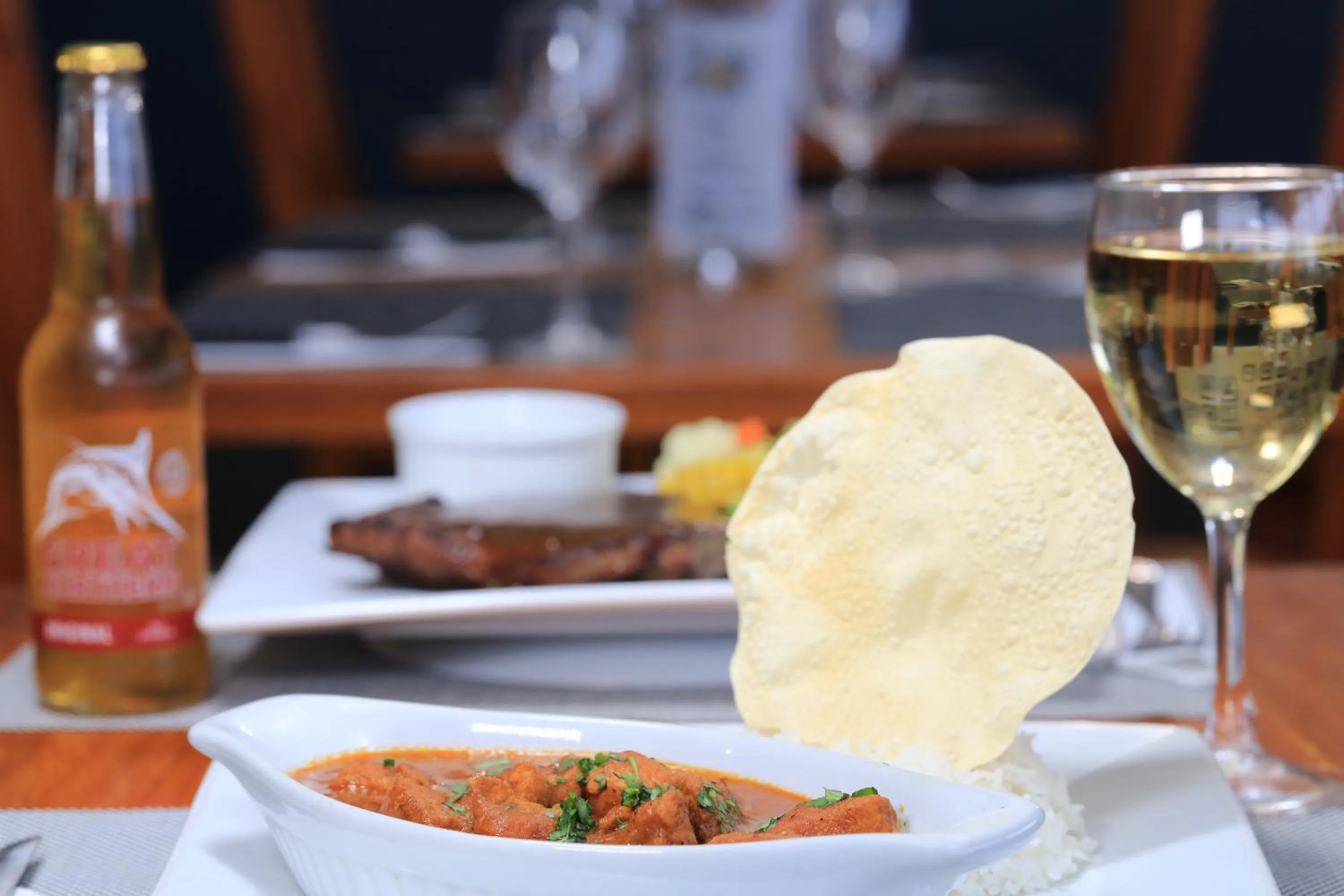 Dinner in Biloela Centre Motel & Grevillea Steakhouse & Bar