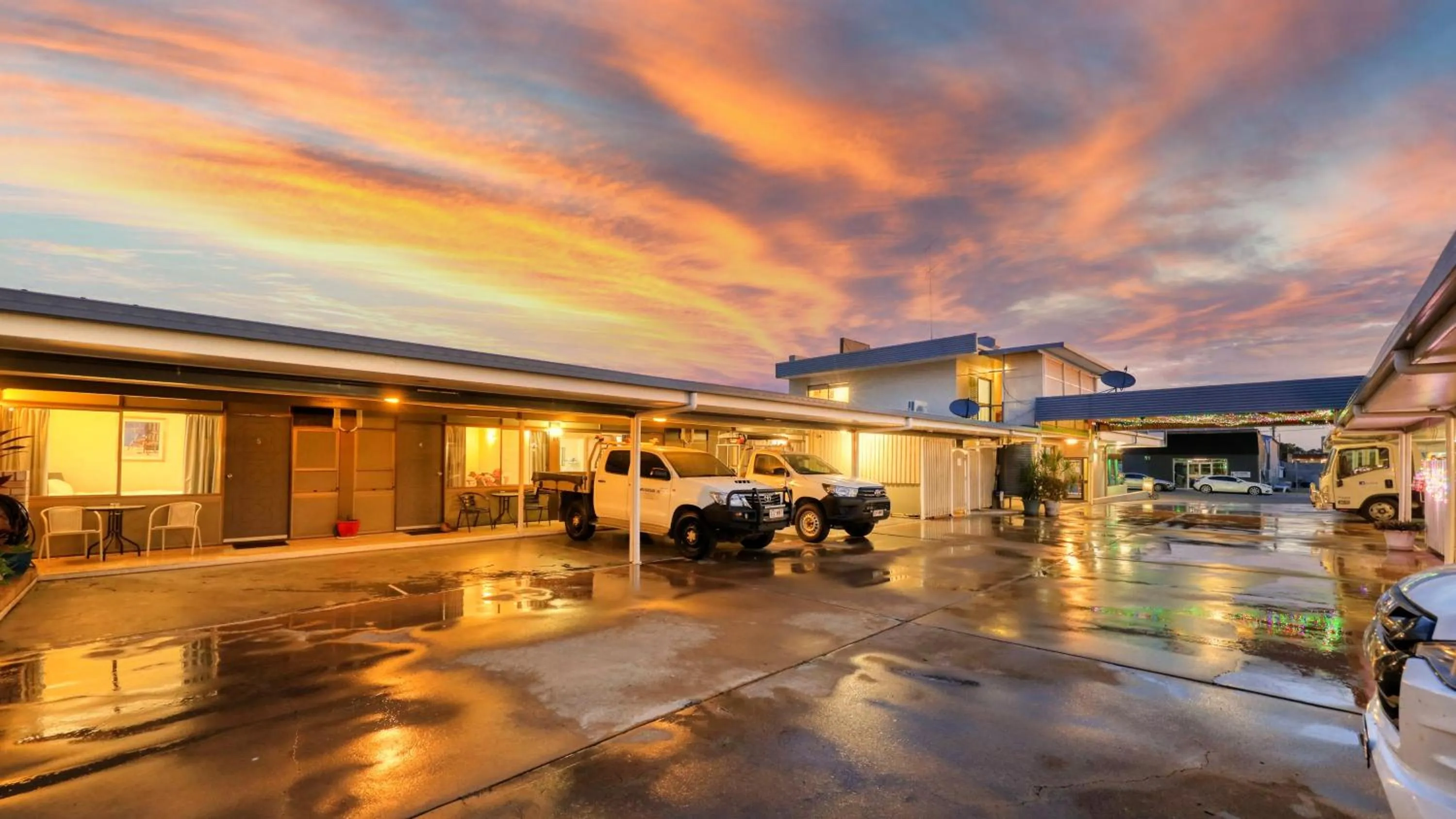 Parking in Biloela Centre Motel & Grevillea Steakhouse & Bar