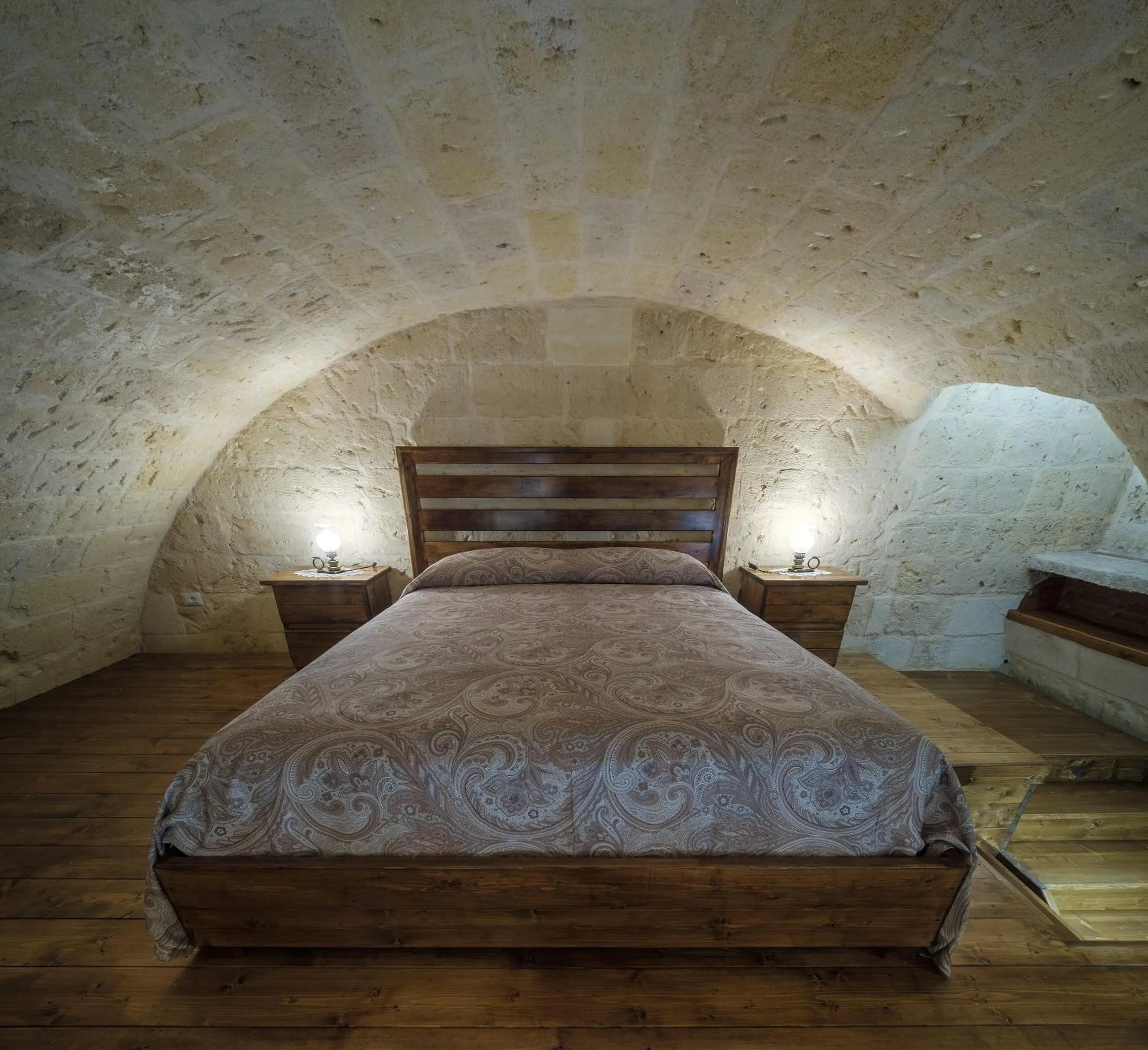 Bed in ROBERTO's Guest House