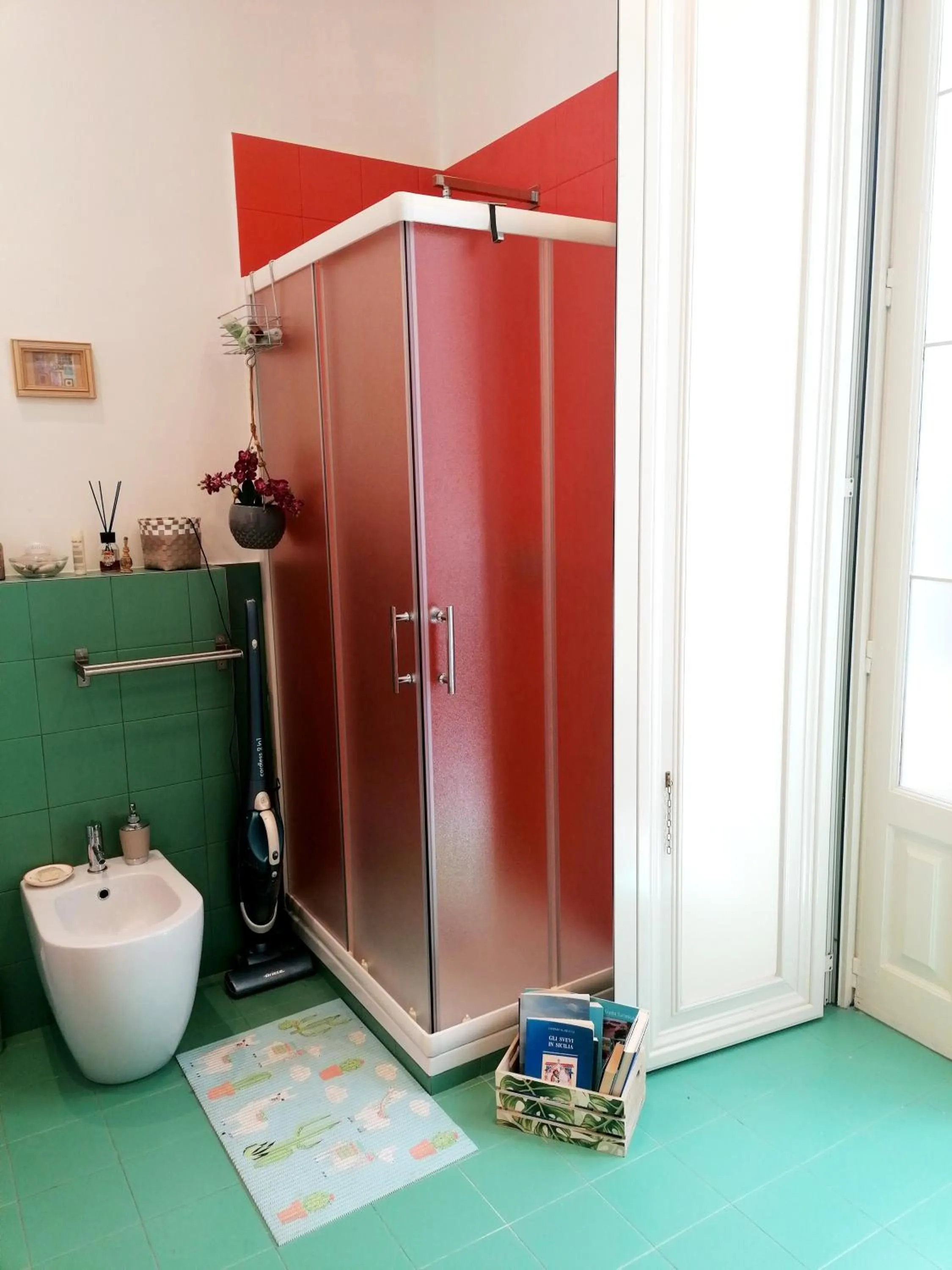 Shower in Diletta Oasi