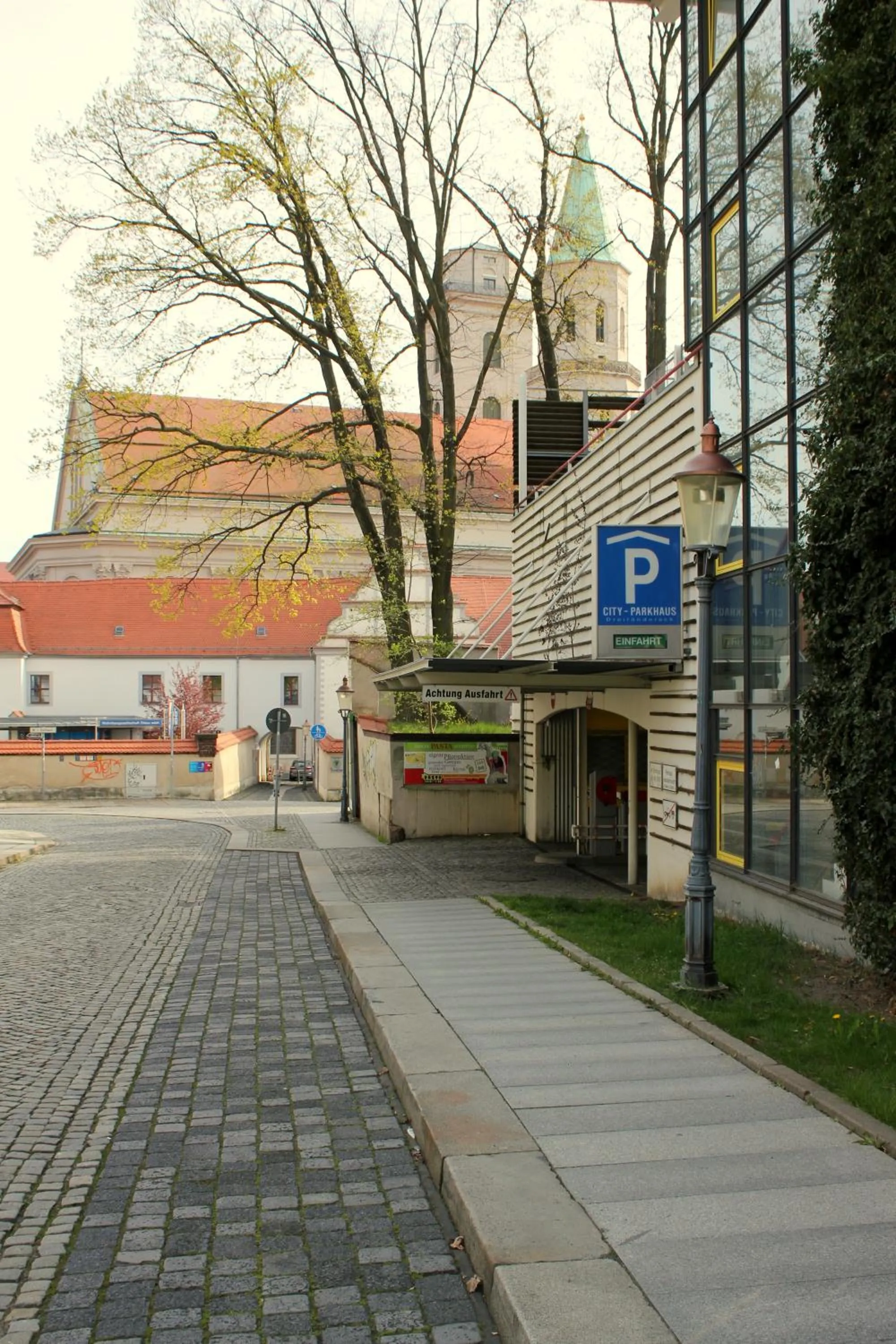 Facade/entrance in Ringhotel Dreiländereck Zittau