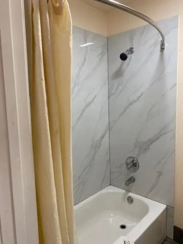 Bathroom in Texas Inn Seguin