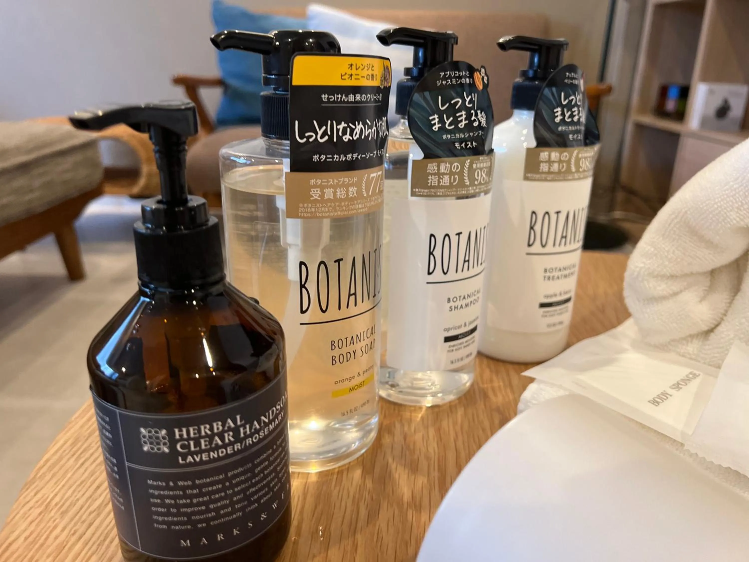 8b HOTEL -Osaka Nishikujo APARTMENT-