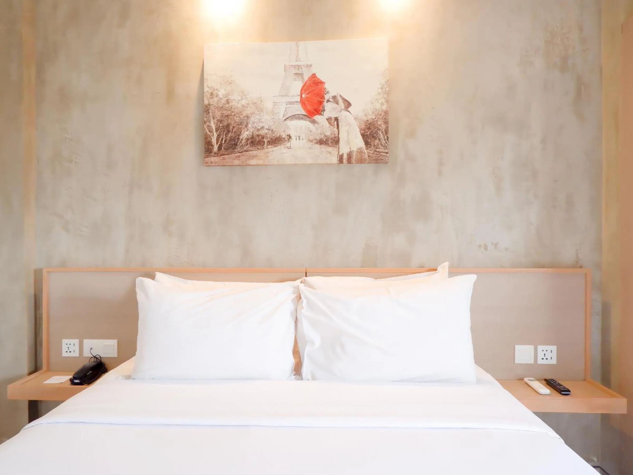 Bed in Swiss-Belexpress Cilegon