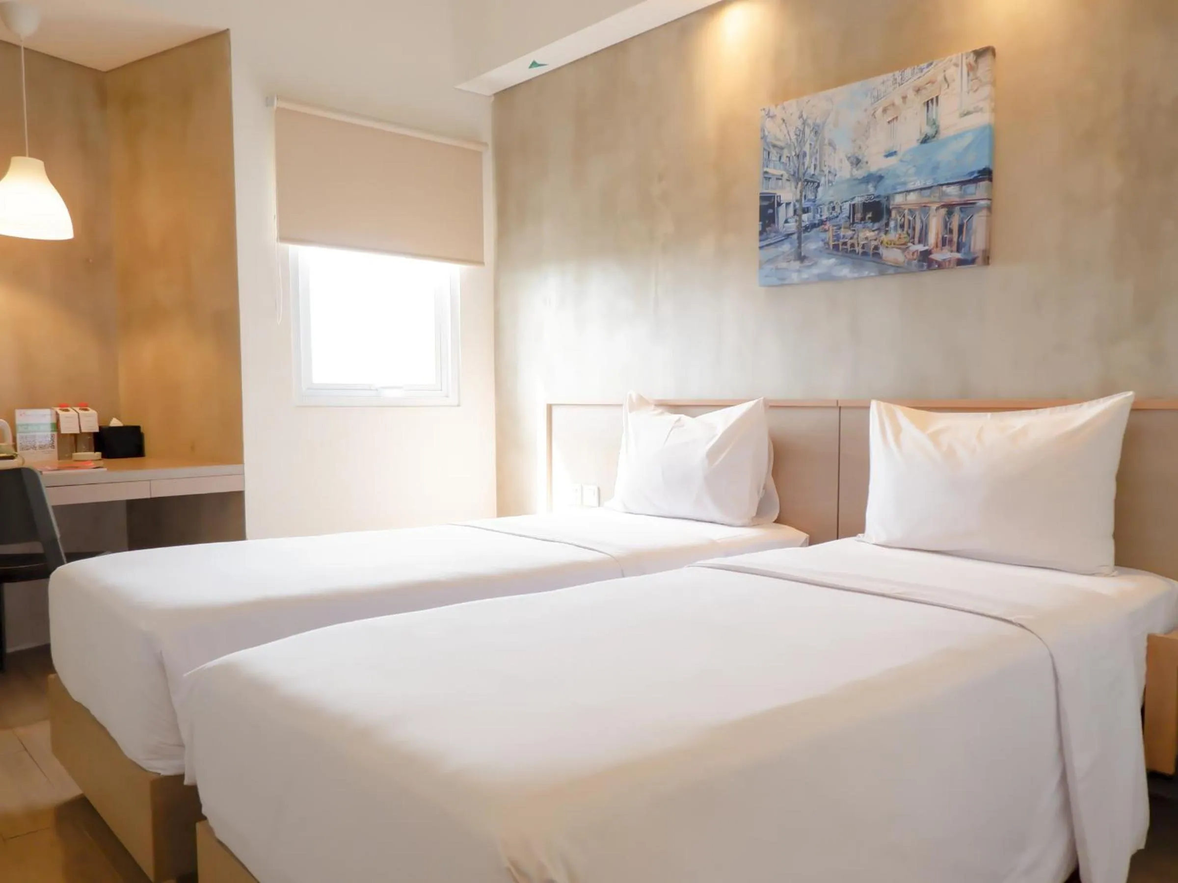 Bed in Swiss-Belexpress Cilegon