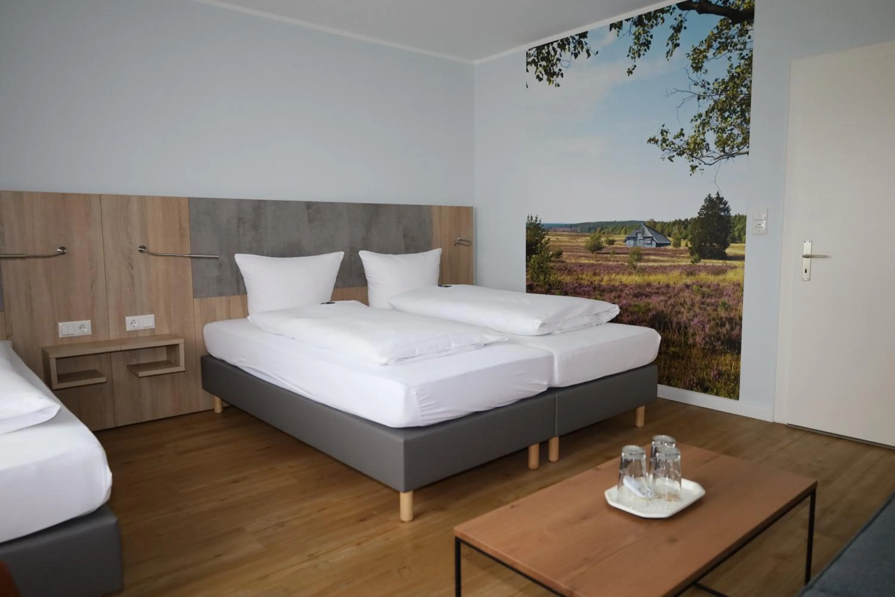 Photo of the whole room, Bed in Hotel-Pension Am Böhmepark