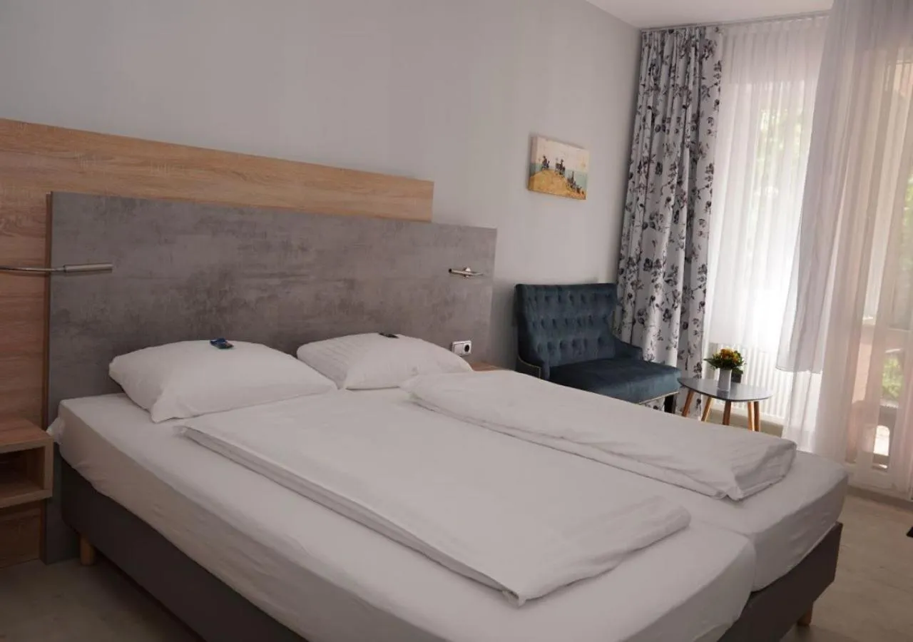 Bed in Hotel-Pension Am Böhmepark