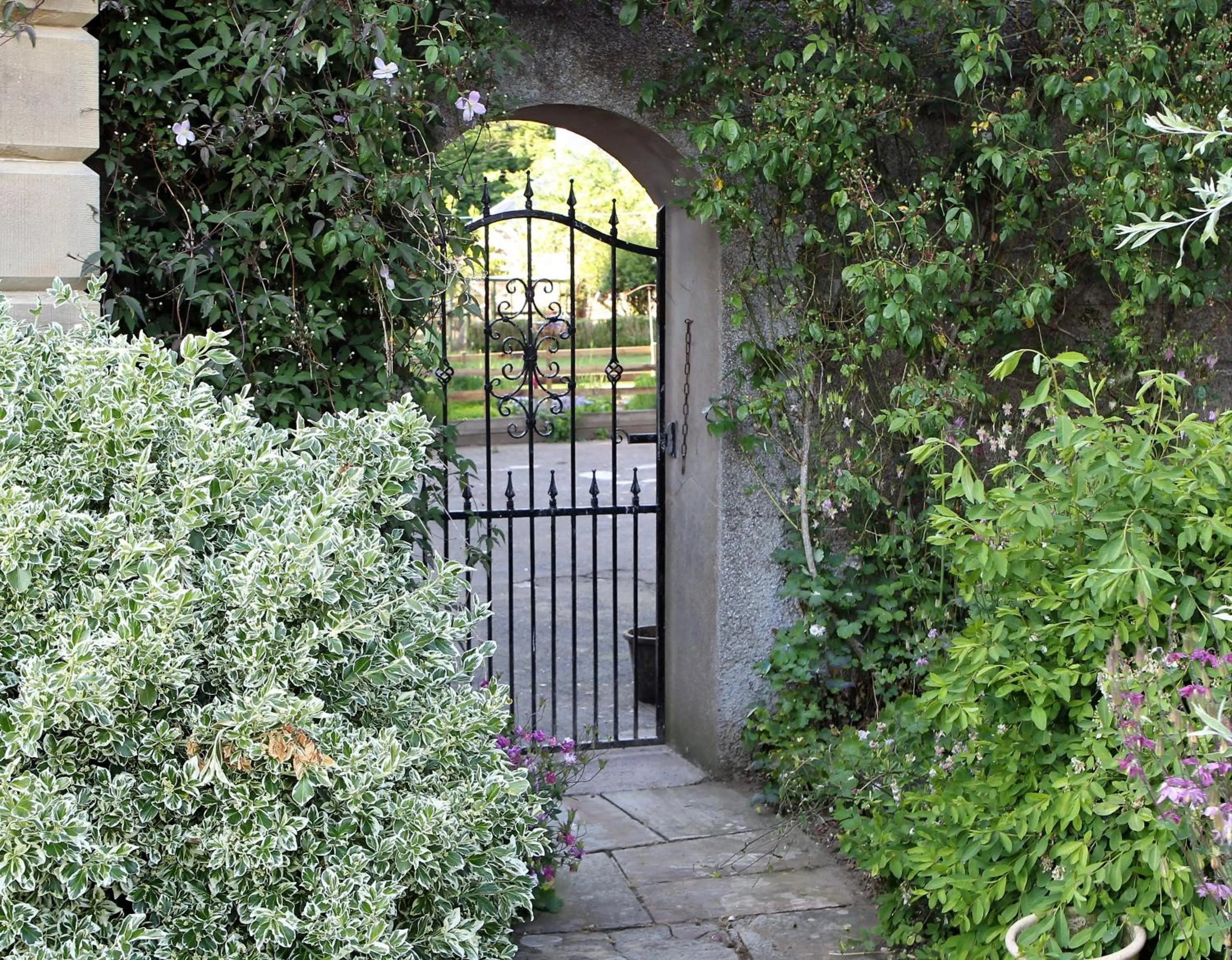 Property building in Kirklands House Melrose Bed and Breakfast