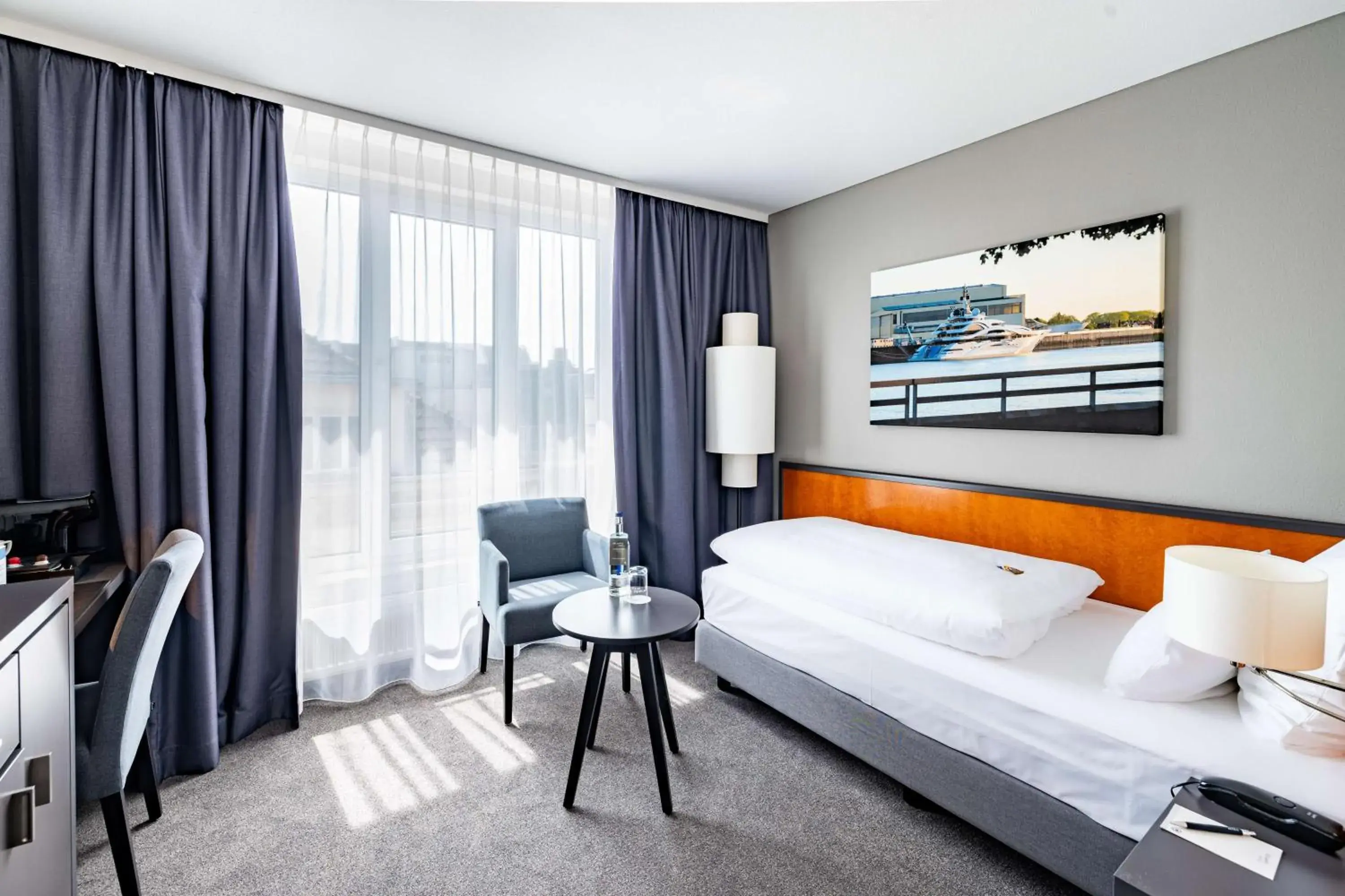 Comfort Single Room - single occupancy in ATLANTIC Hotel Vegesack Comfort Single Room - single occupancy in ATLANTIC Hotel Vegesack