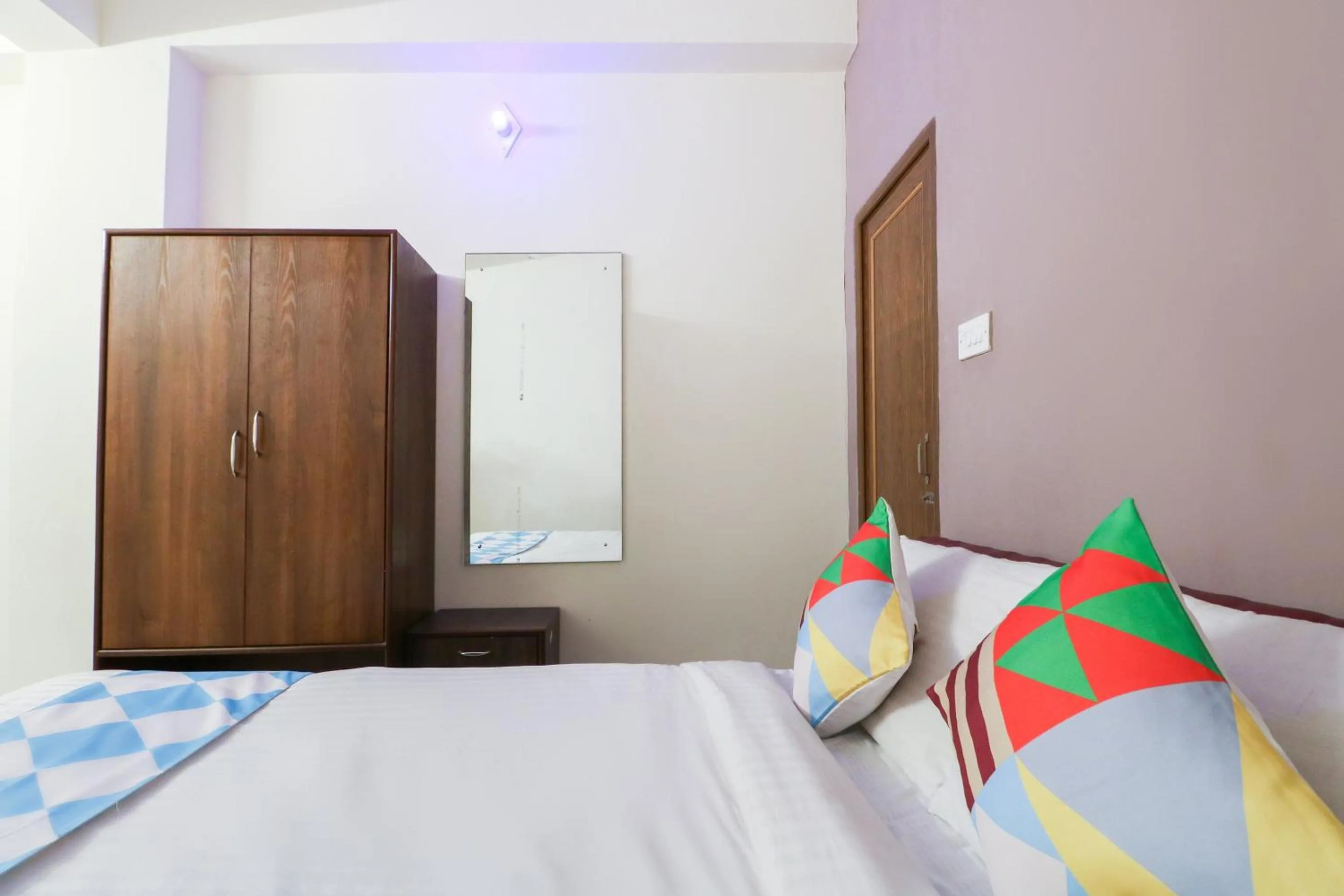 Bedroom, Bed in Super Hotel O Adri Hotels