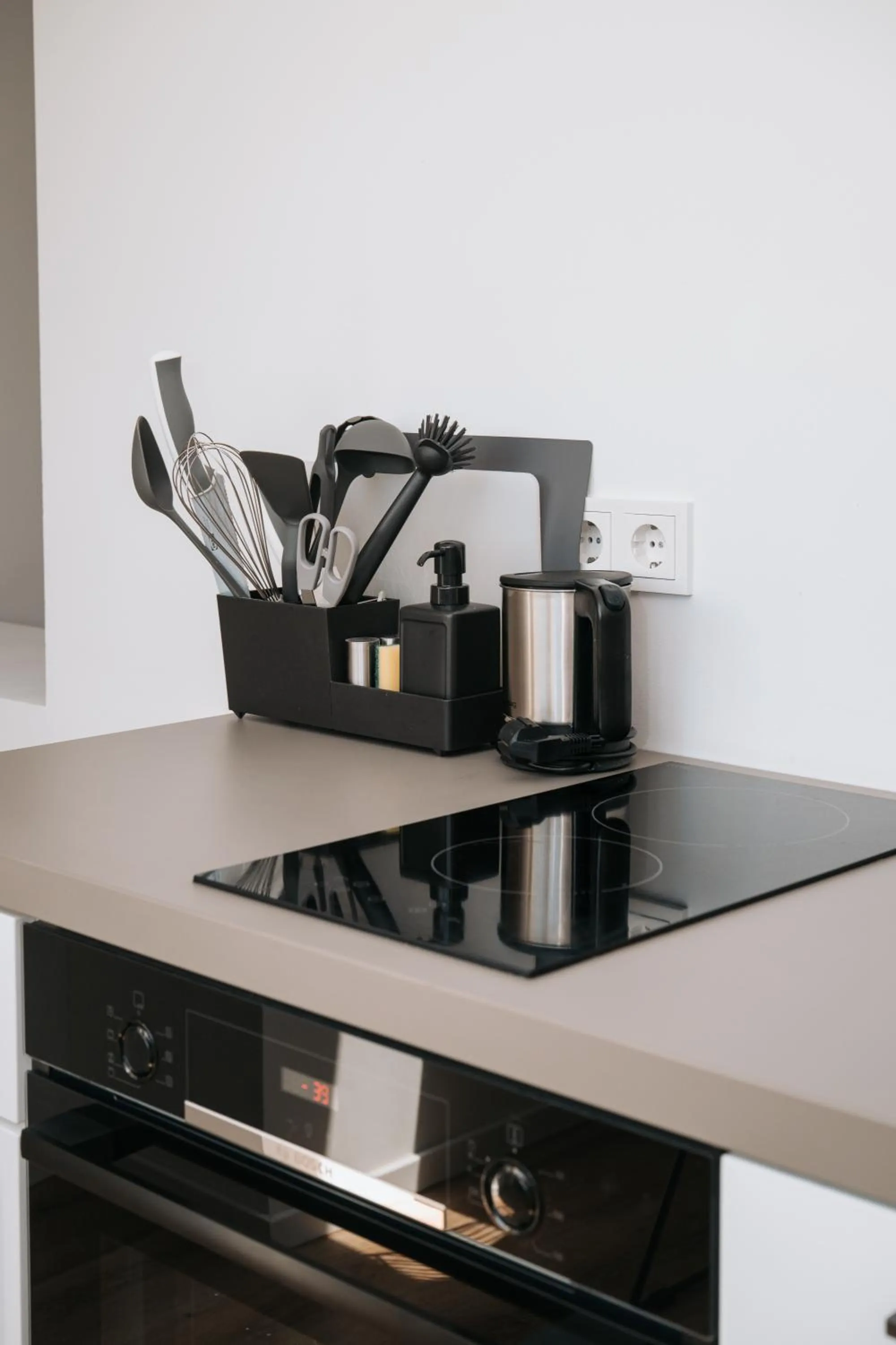 kitchen in Coffee Fellows Hotel & Longstay