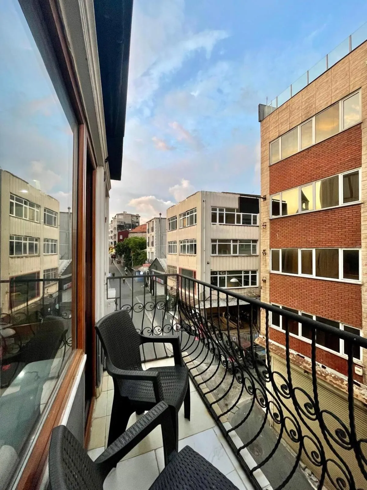Balcony/Terrace in Mitra Downtown Hotel