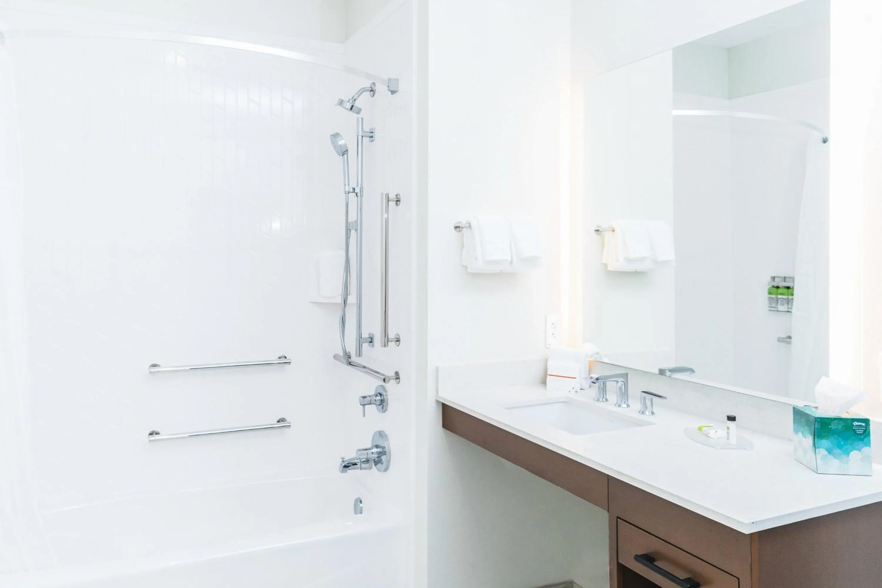 Bathroom in Staybridge Suites - Nashville - Vanderbilt by IHG