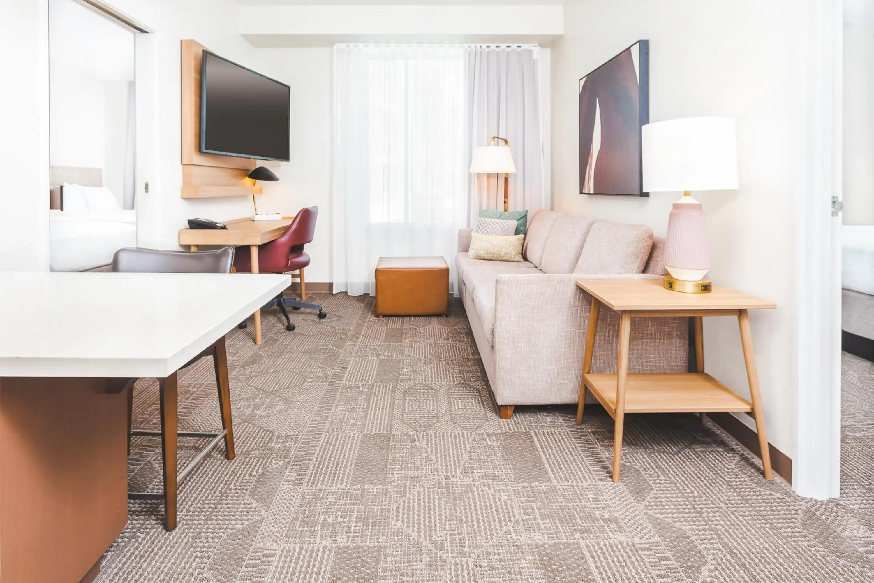 Two-Bedroom Suite with One King and Two Queen Beds - Non-Smoking in Staybridge Suites - Nashville - Vanderbilt by IHG Two-Bedroom Suite with One King and Two Queen Beds - Non-Smoking in Staybridge Suites - Nashville - Vanderbilt by IHG