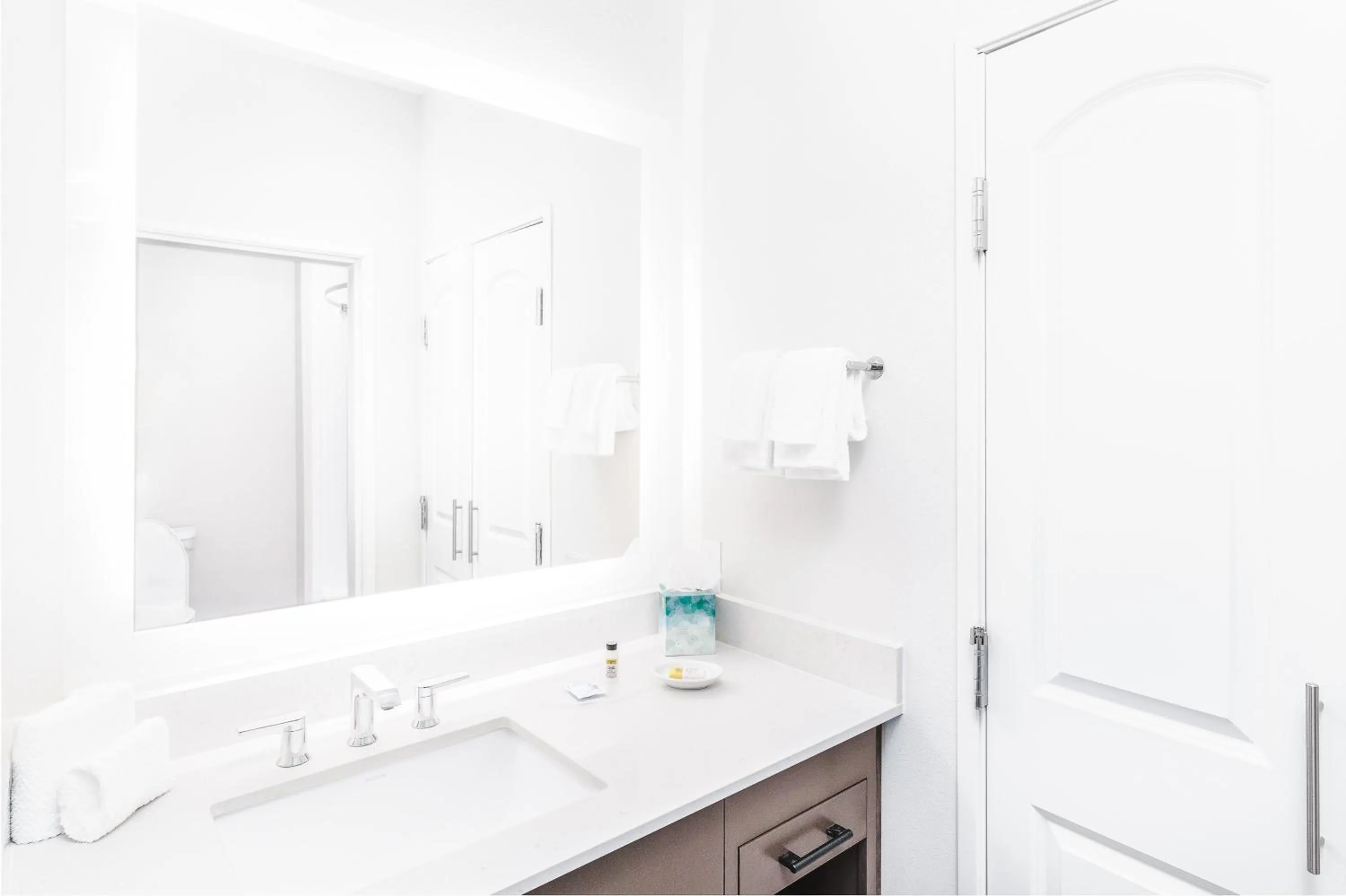 Bathroom in Staybridge Suites - Nashville - Vanderbilt by IHG