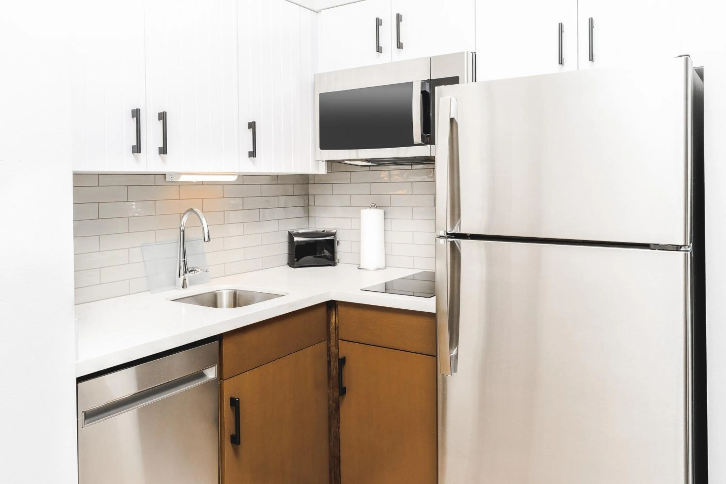Kitchen or kitchenette in Staybridge Suites - Nashville - Vanderbilt by IHG