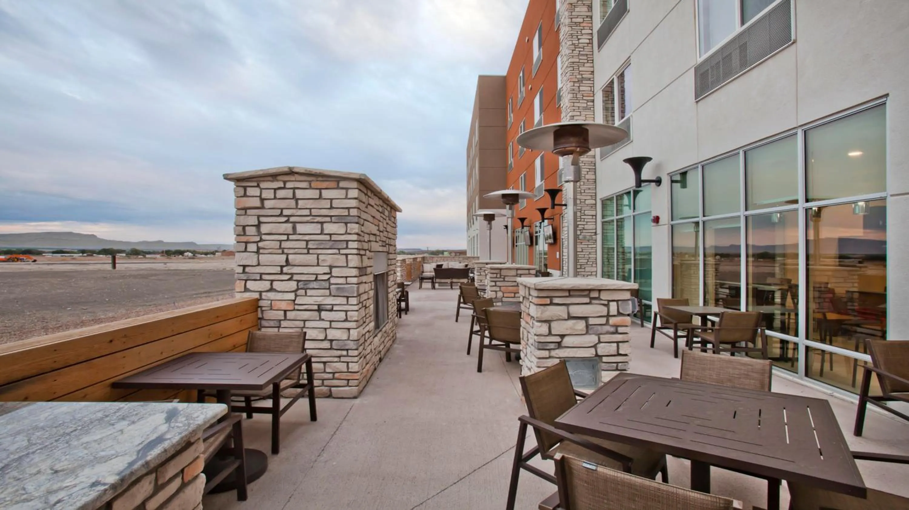 Other, Restaurant/Places to Eat in Holiday Inn Express and Suites Green River