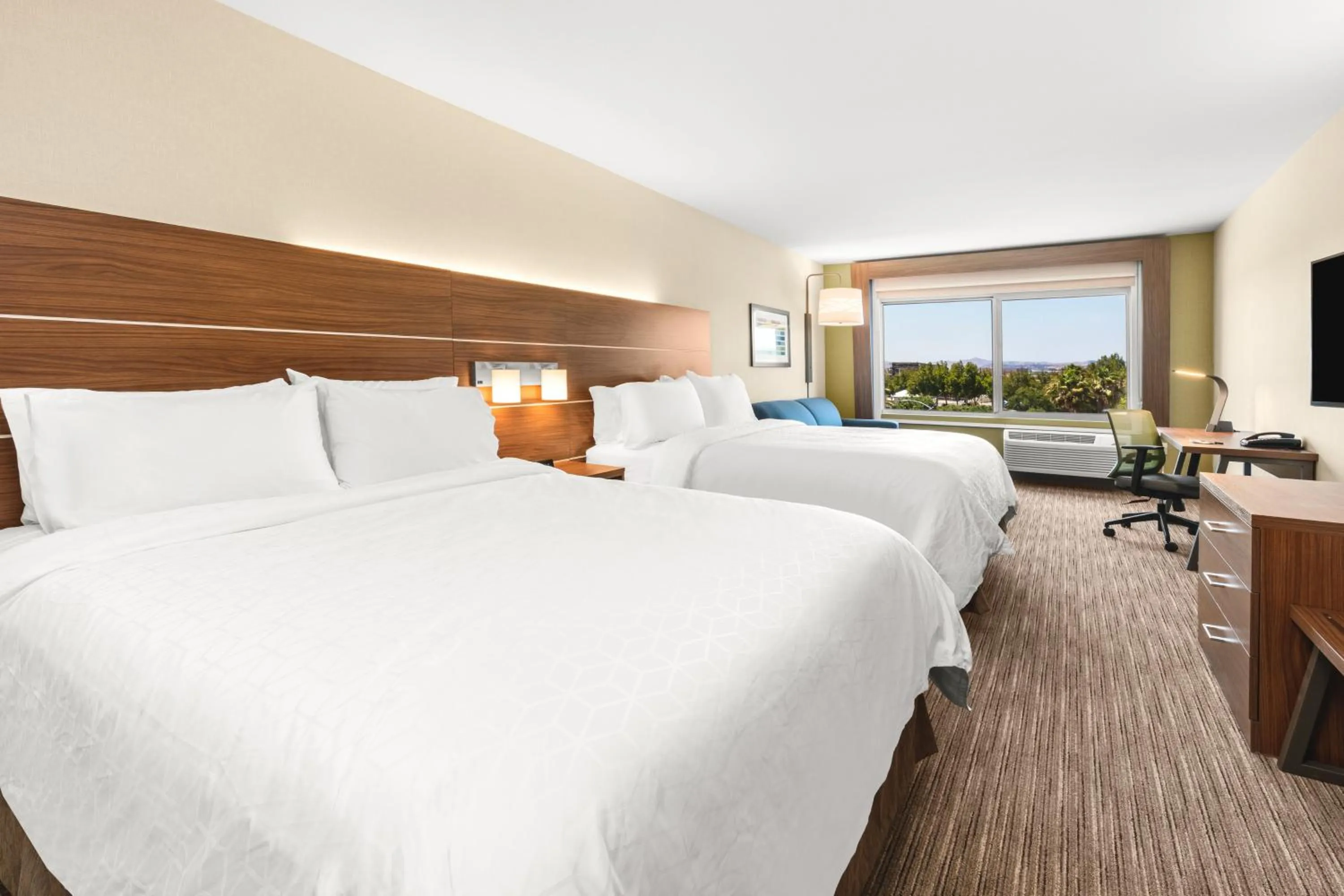 Photo of the whole room in Holiday Inn Express & Suites - Suisun City by IHG