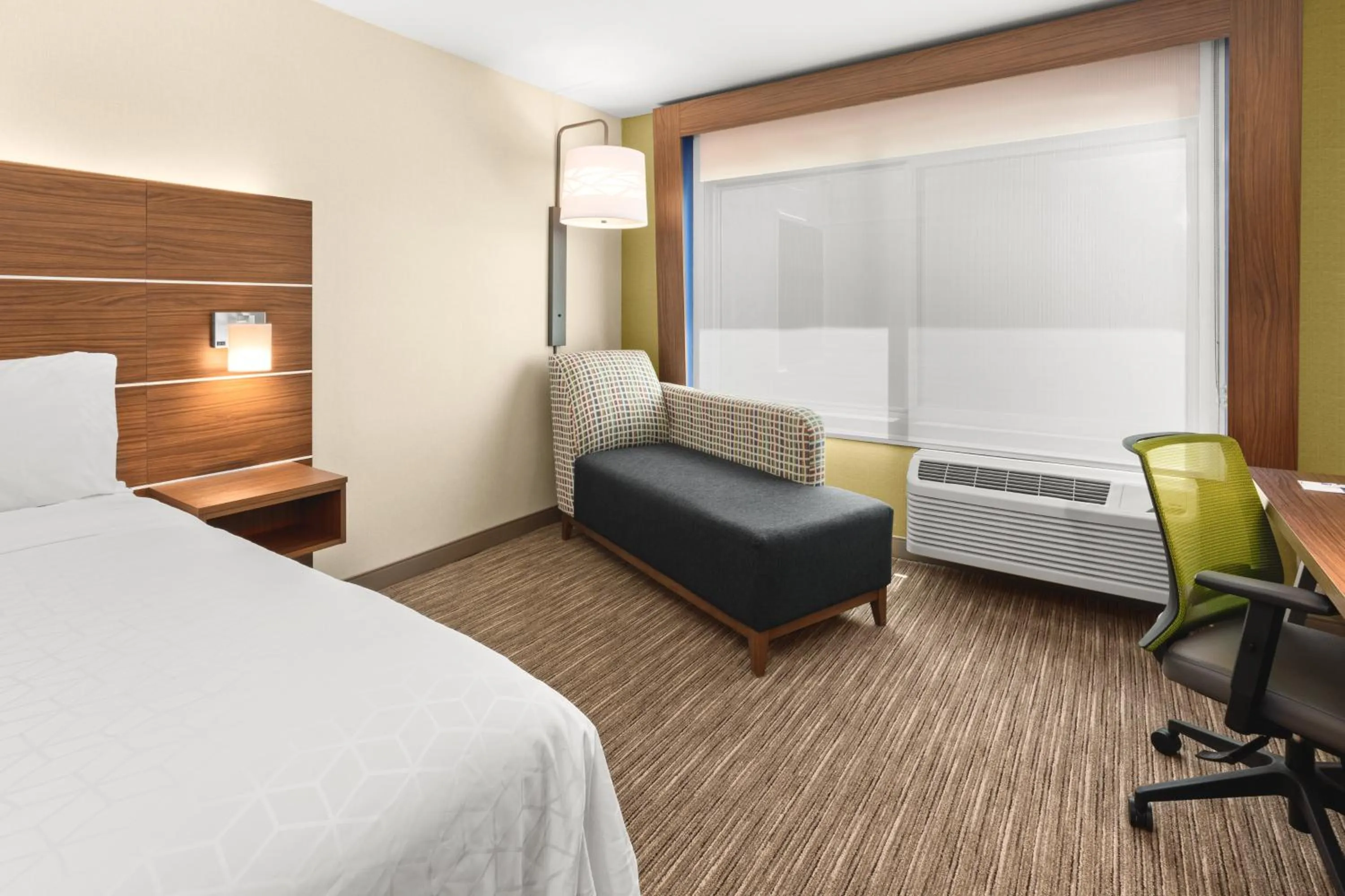 Photo of the whole room in Holiday Inn Express & Suites - Suisun City by IHG