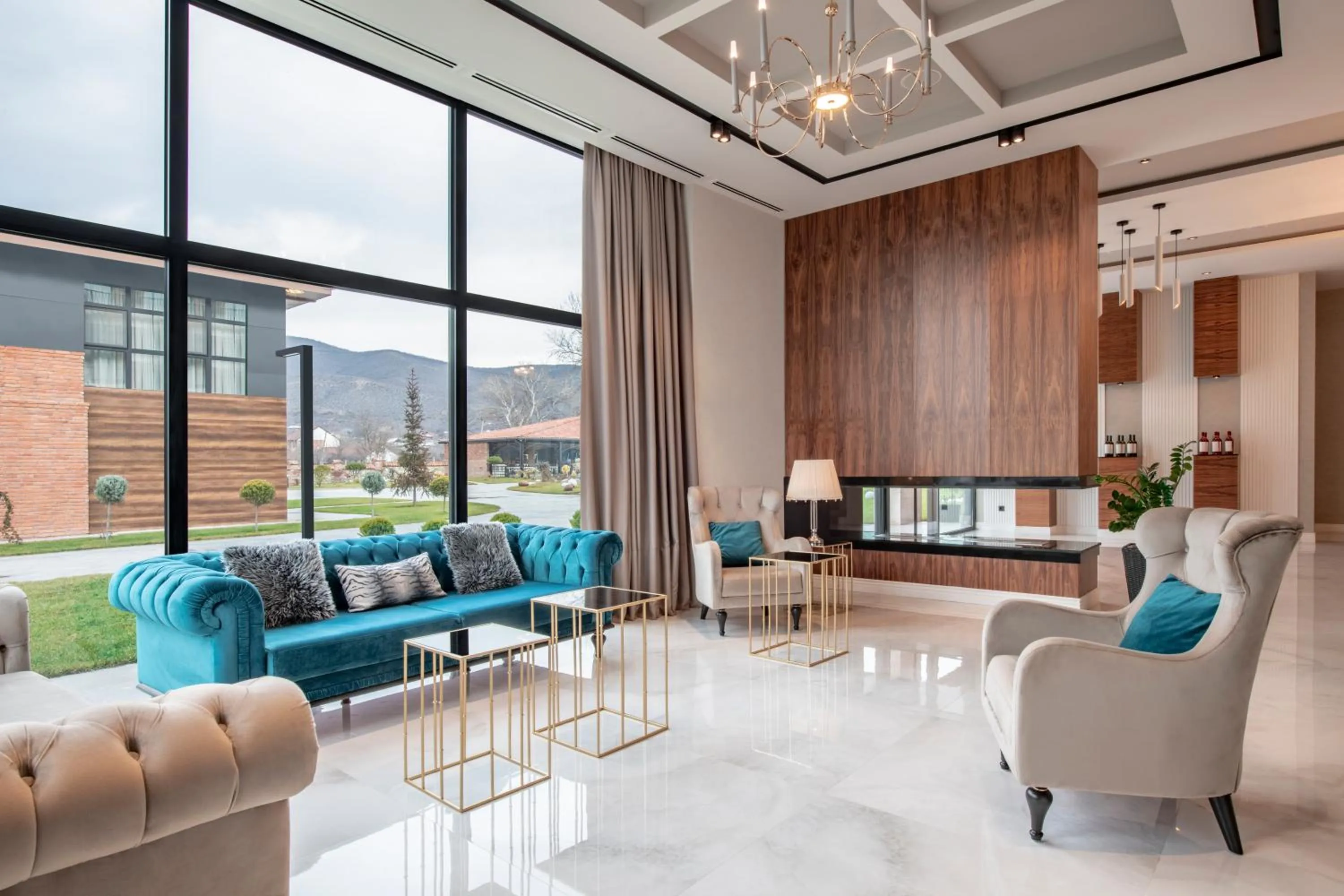 Property building in Villa Mosavali