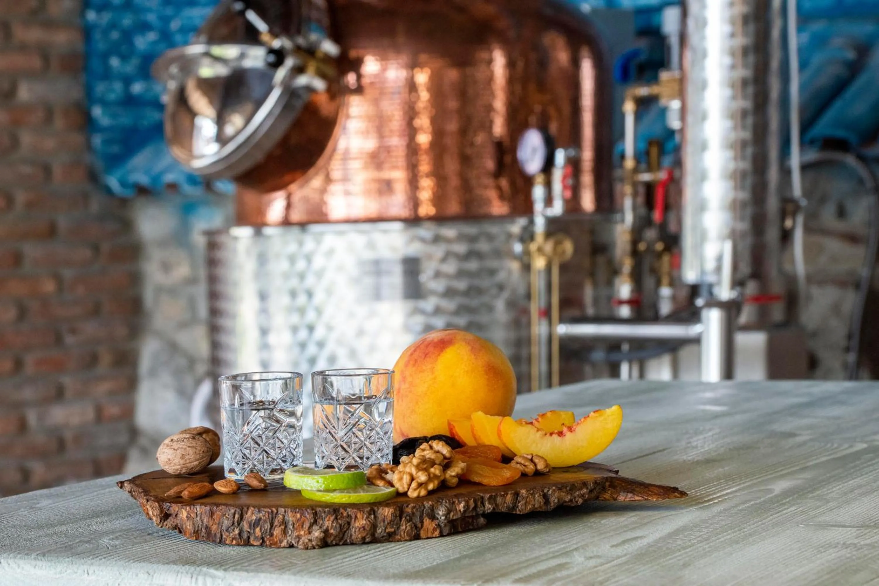 Restaurant/places to eat in Villa Mosavali