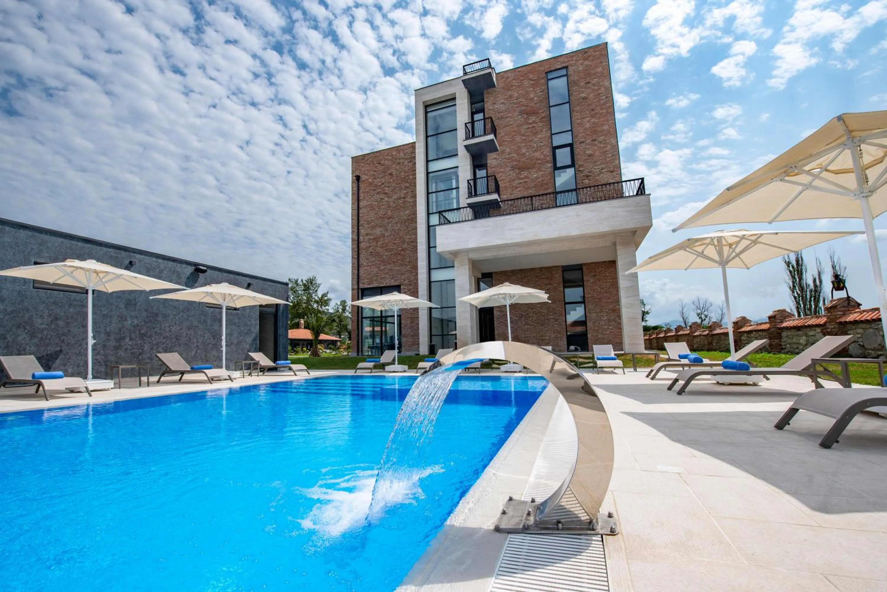 Food and drinks in Villa Mosavali