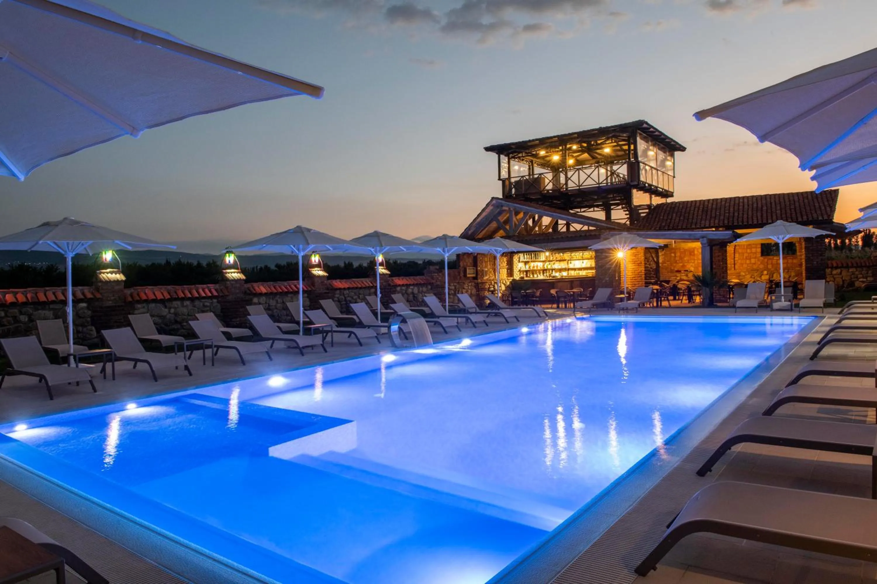 Food and drinks in Villa Mosavali