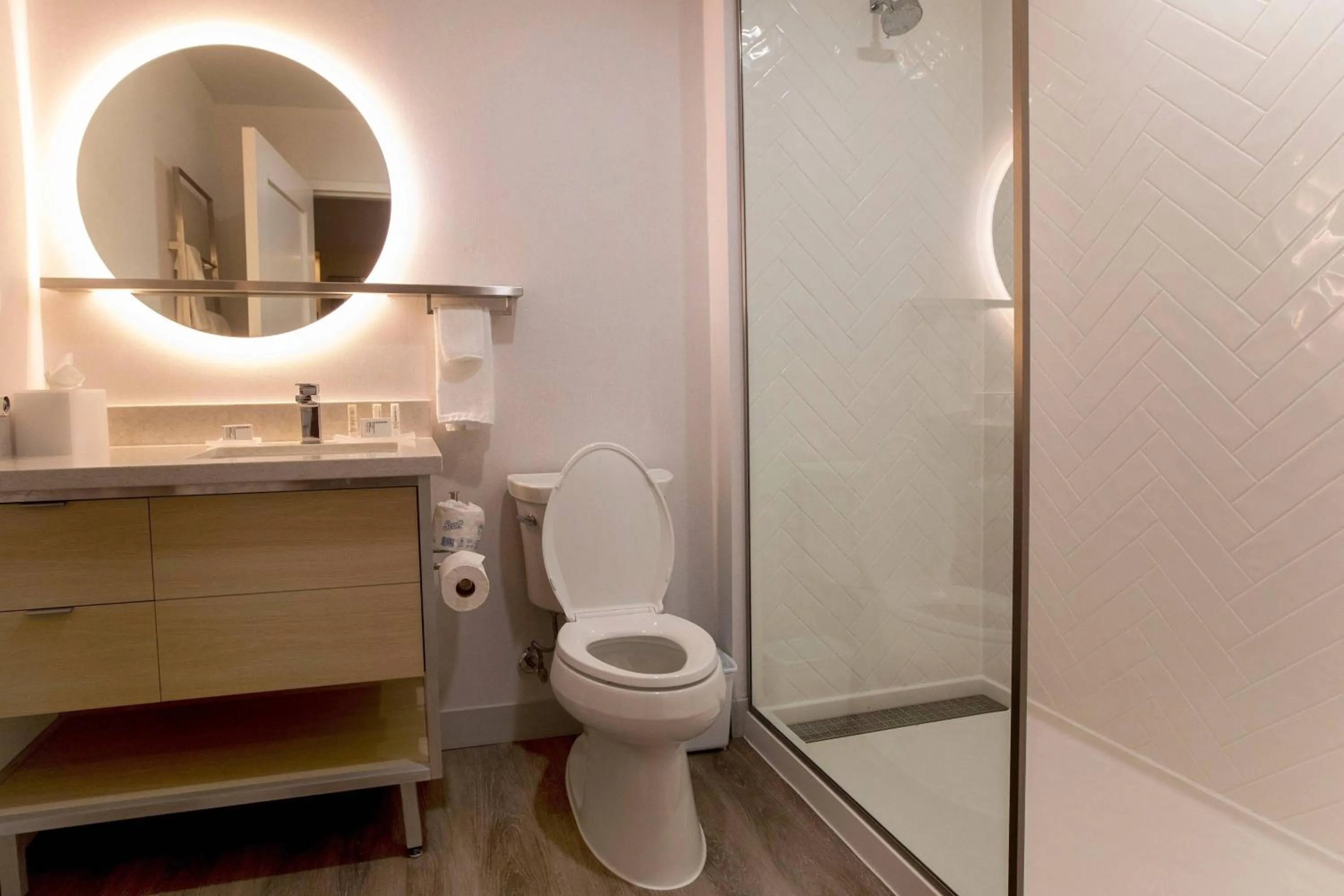 Bathroom in TownePlace Suites by Marriott Conroe