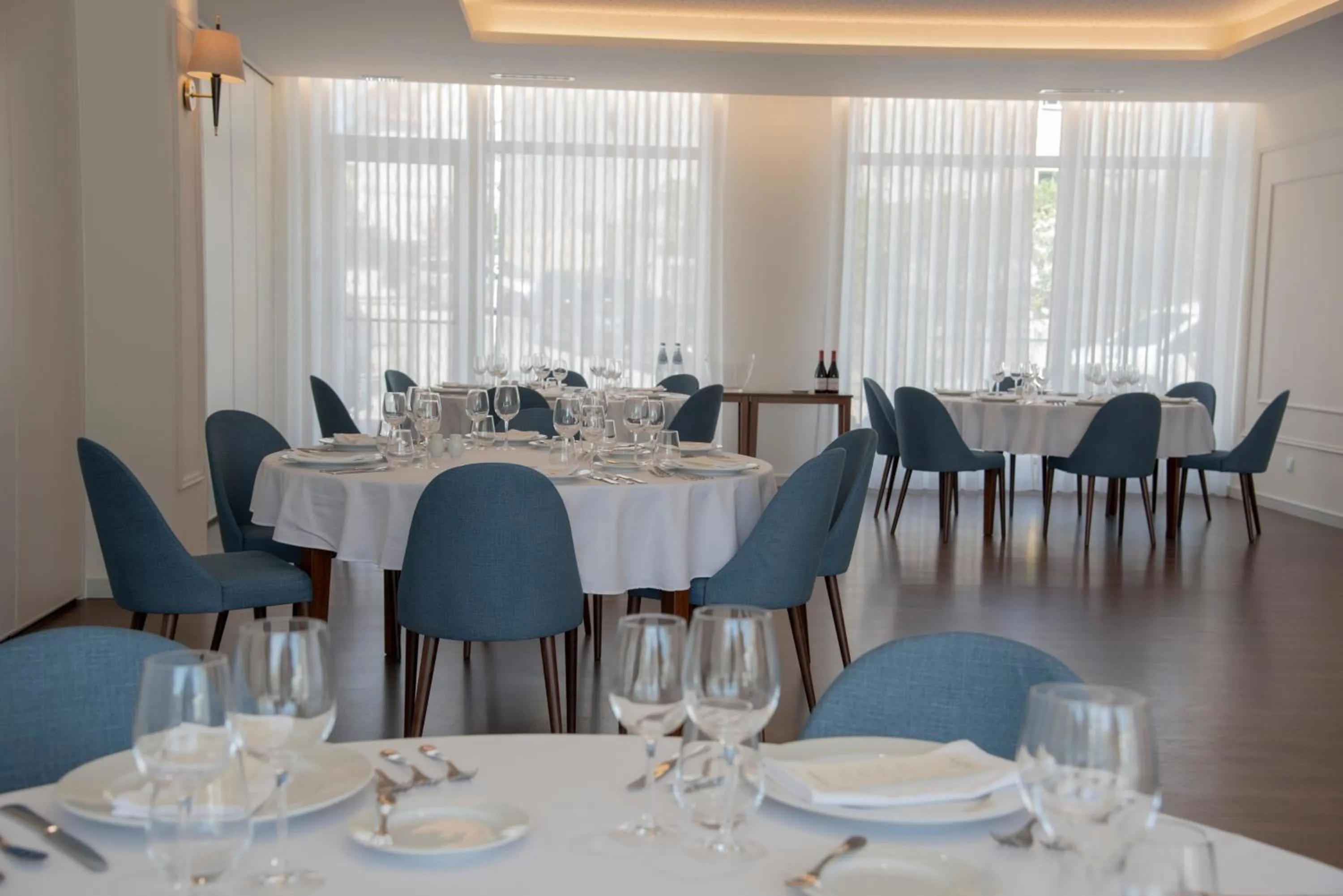 Restaurant/places to eat in Luna Hotel de Tábua