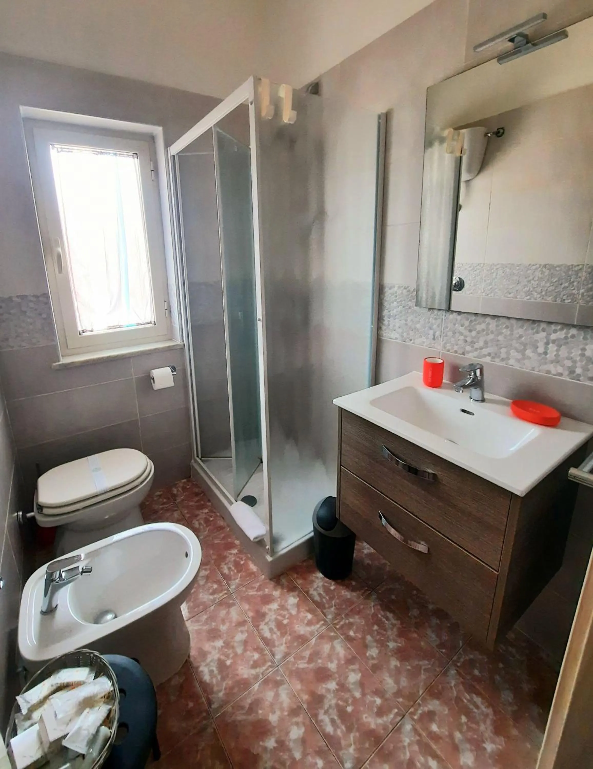 Shower in B&B Iolì Vesuvio