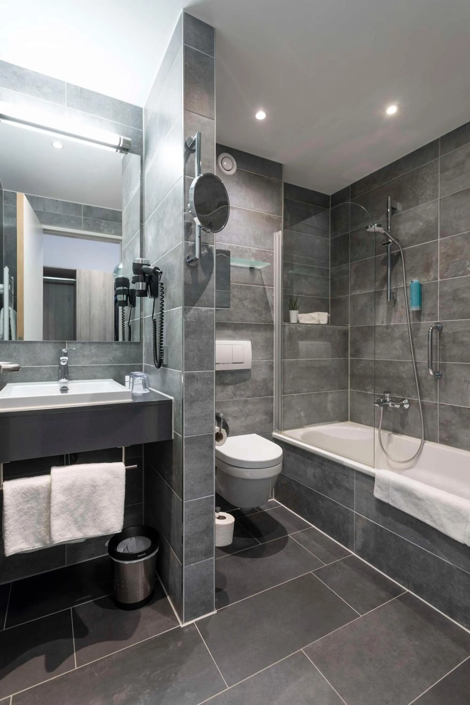 Bathroom in Best Western Hotel am Europaplatz