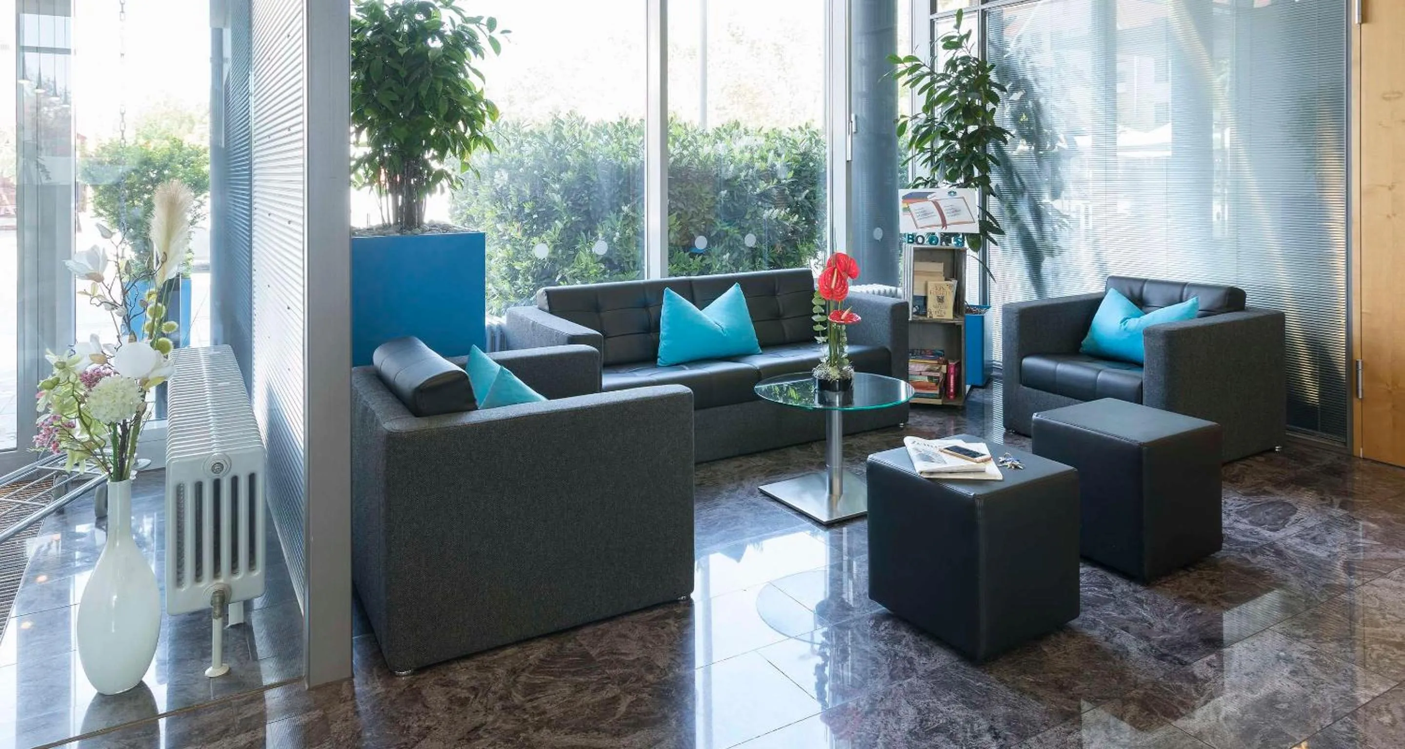 Lobby or reception in Best Western Hotel am Europaplatz