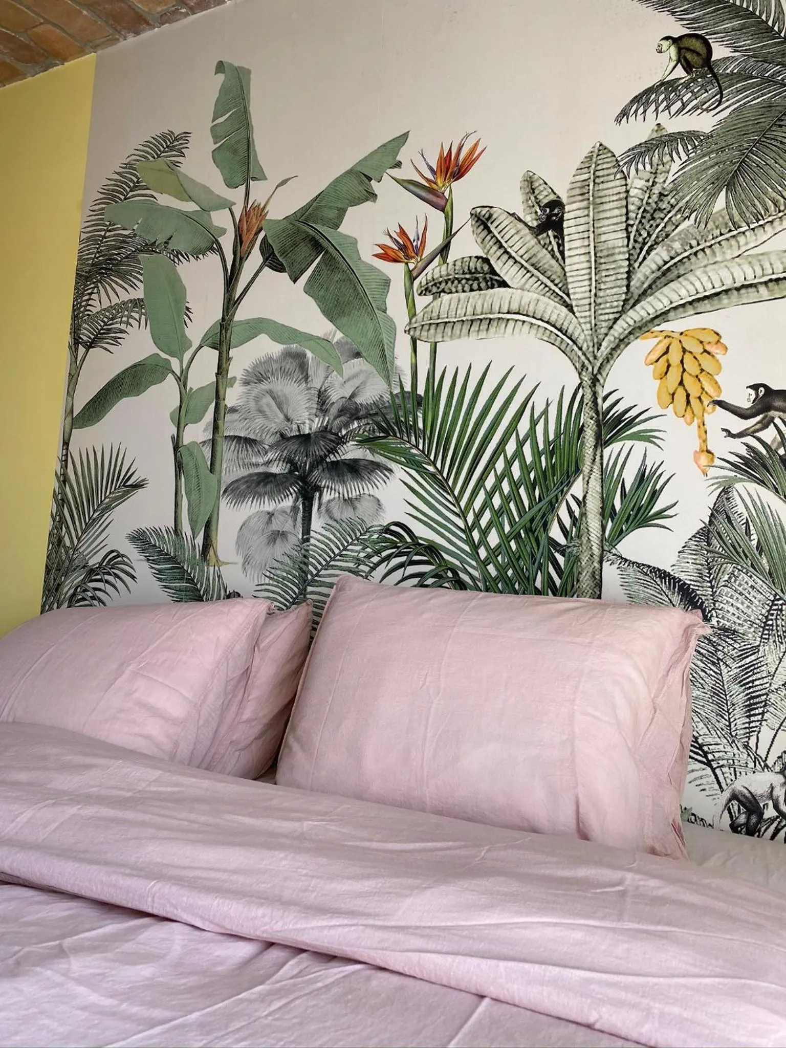 Bed in Allegro Holiday