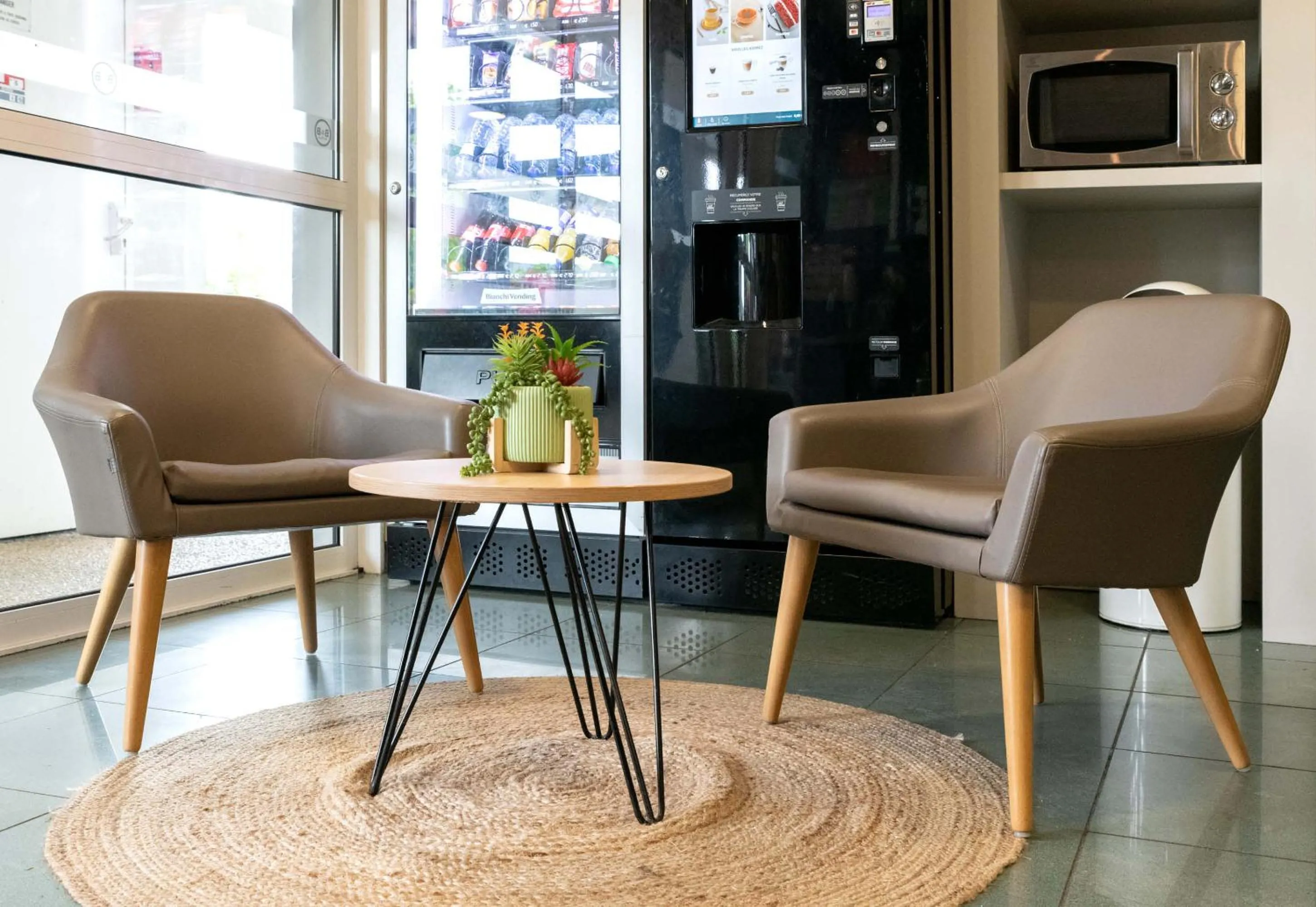 Seating area in B&B HOTEL Dieppe