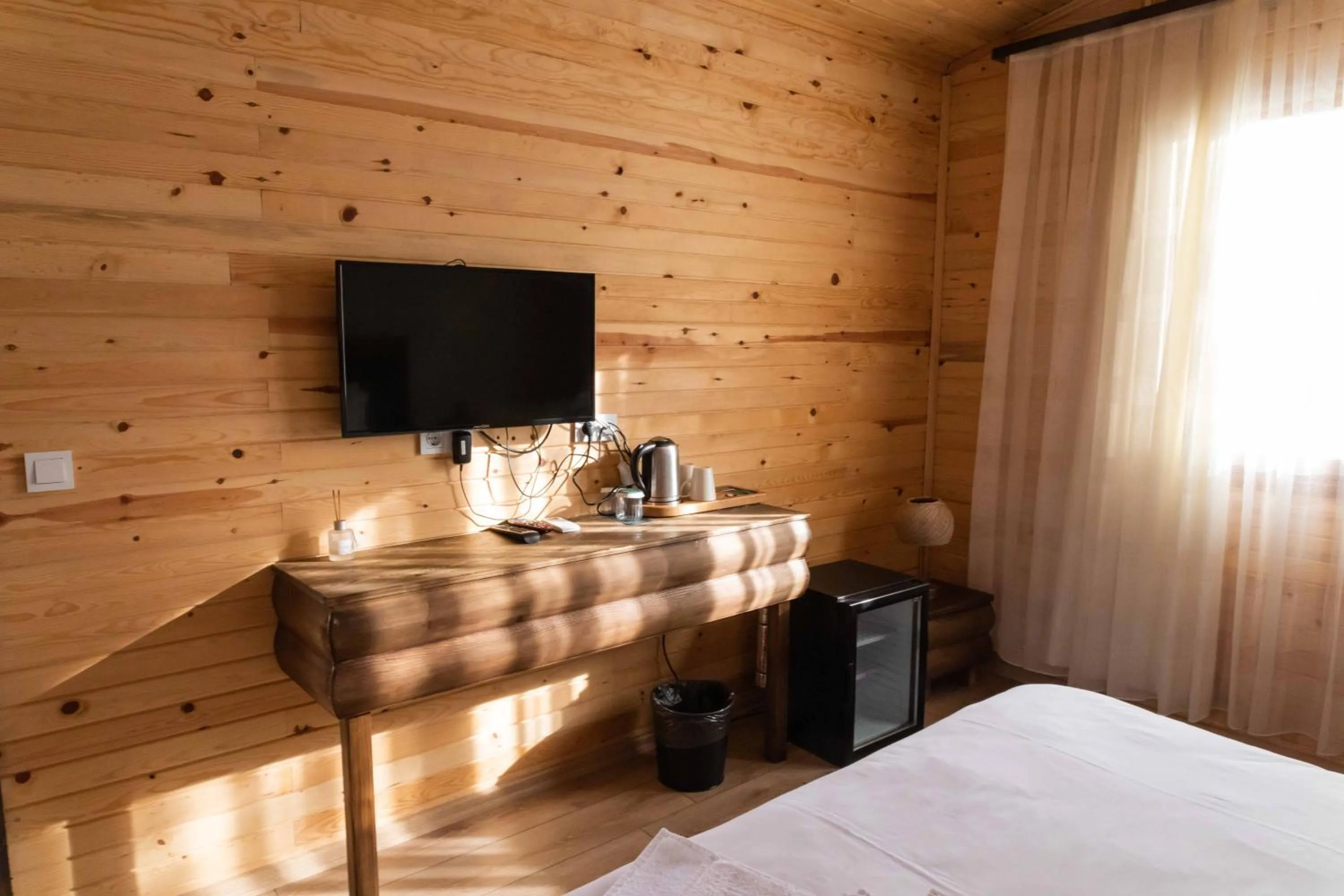 TV and multimedia, Bed in My House Urla