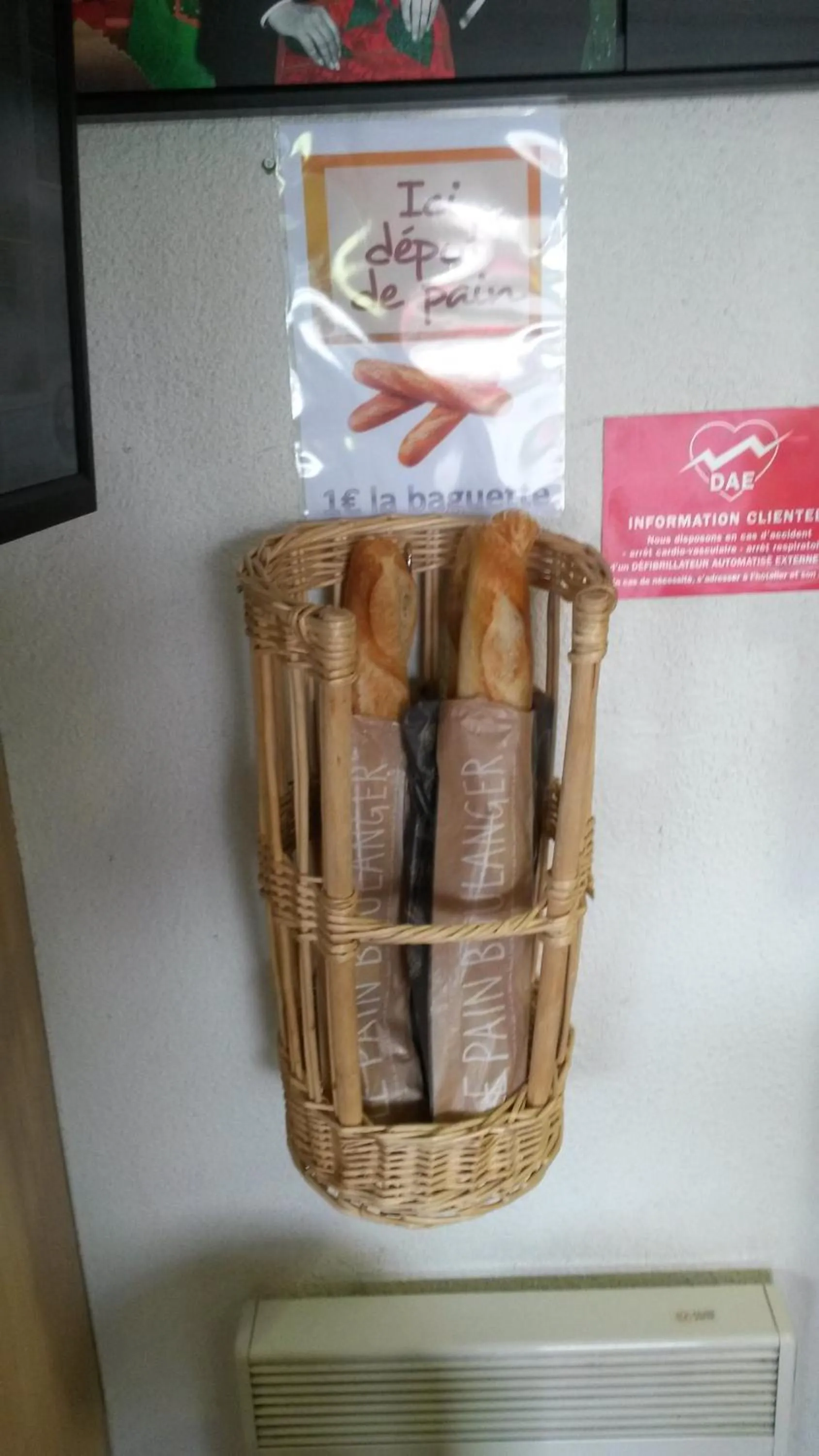 On-site shops in hotelF1 Lille Villeneuve d'Ascq