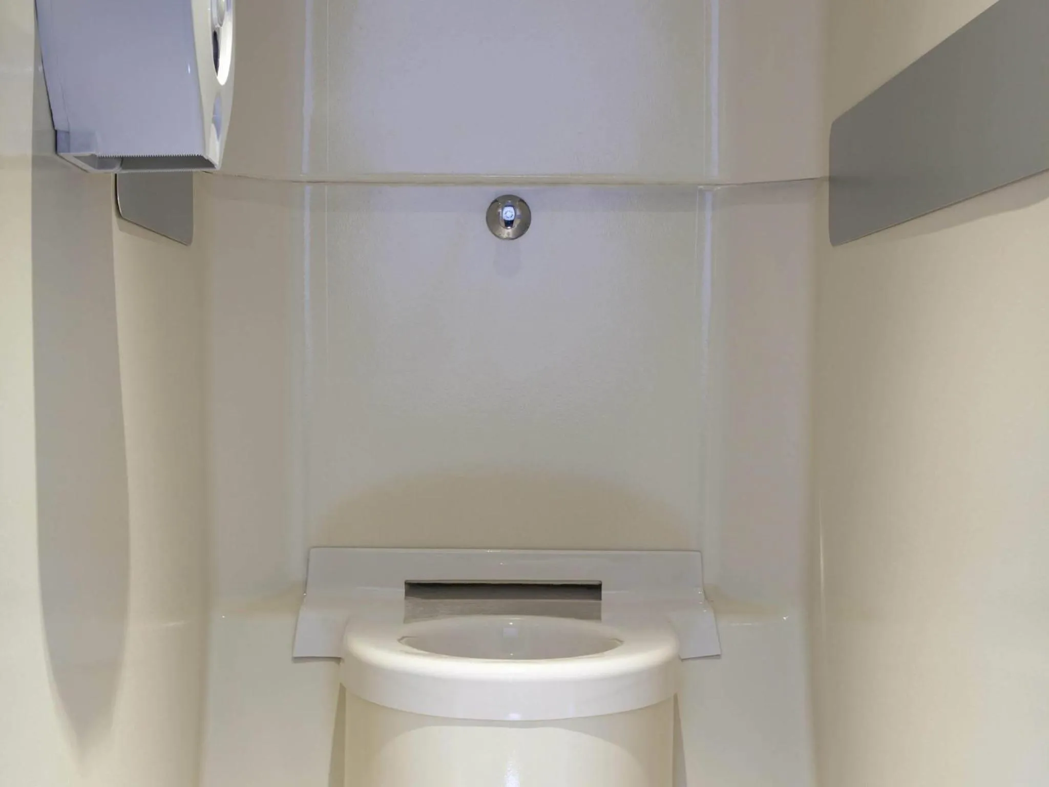 Bedroom in hotelF1 Lille Villeneuve d'Ascq