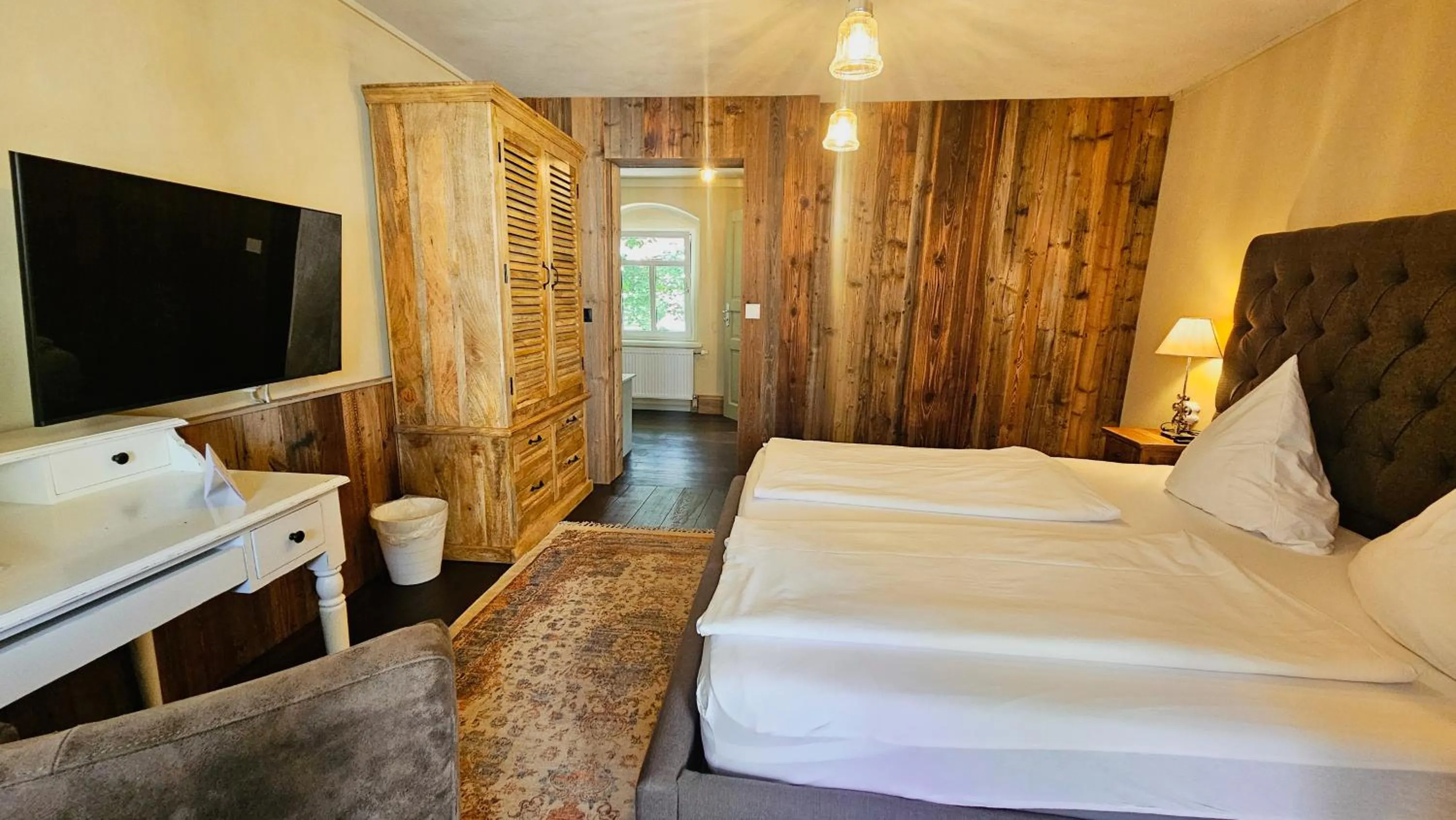 Bed in Boutique-Hotel & Wellness Goldenes Fass Meißen