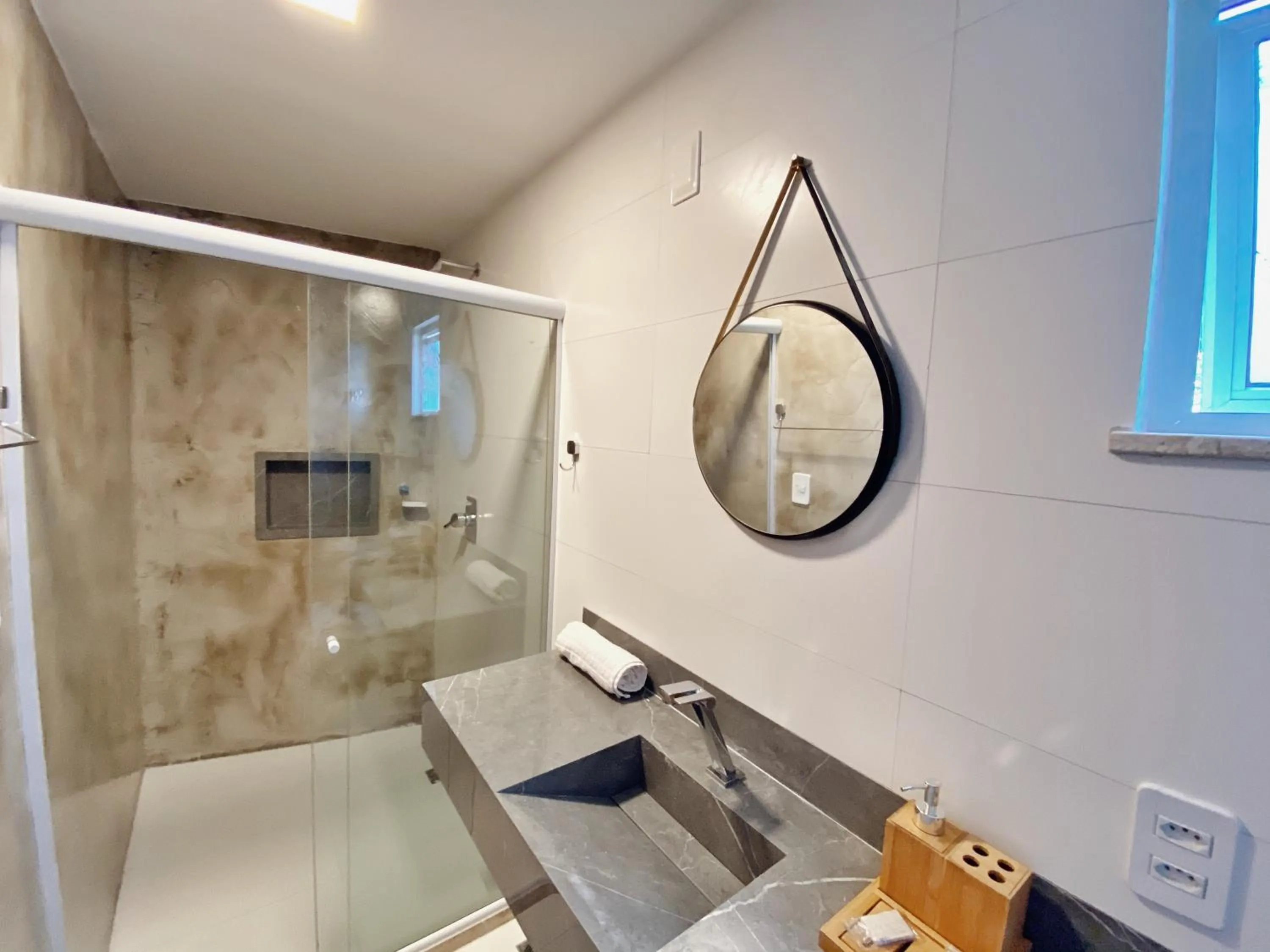 Pousada Primeira Praia Suítes