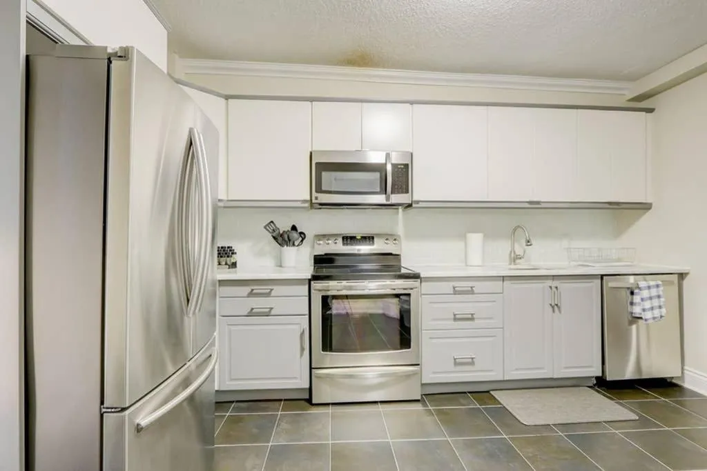 JstLikeHome - Central Suite