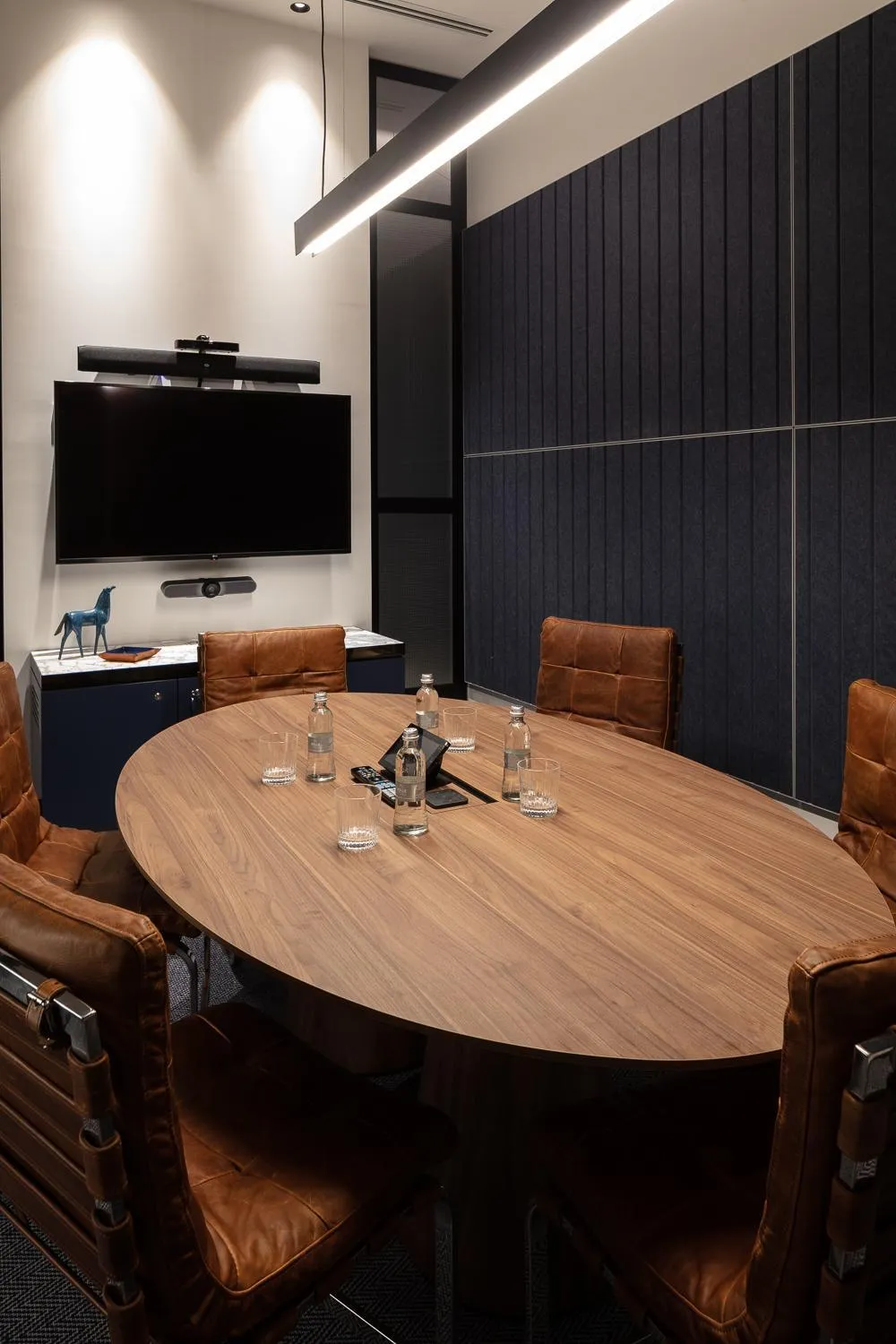 Meeting/conference room in Next Hotel Melbourne, Curio Collection by Hilton