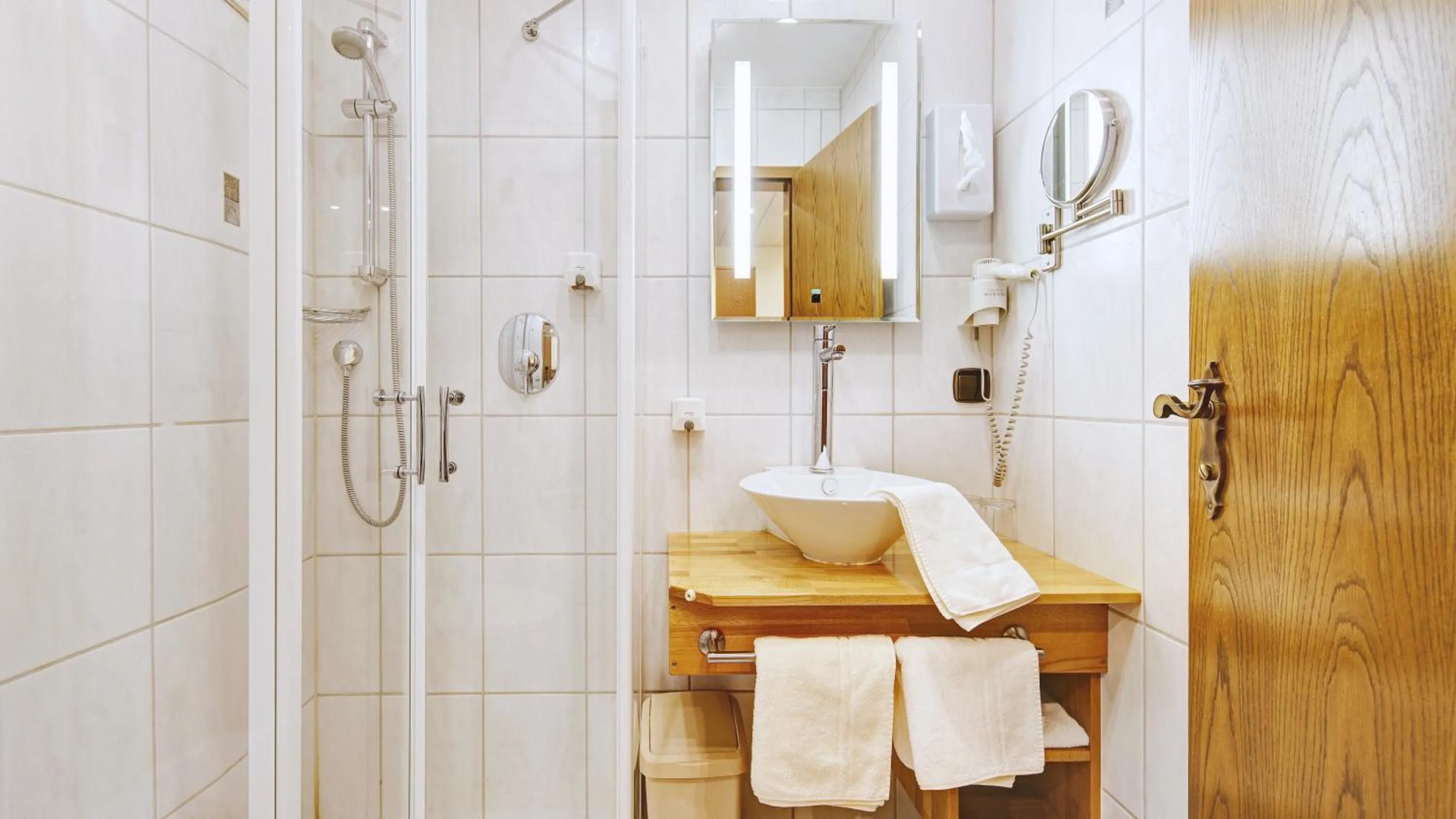 Photo of the whole room in Beurener Hof