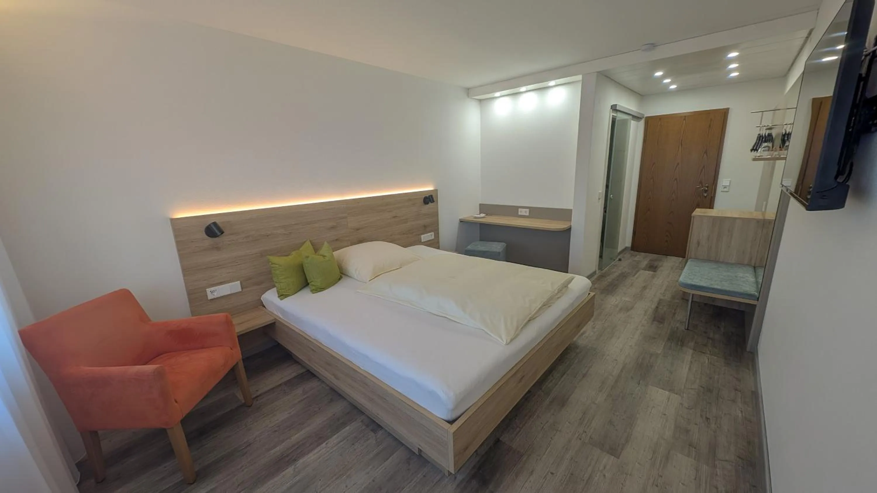 Photo of the whole room, Bed in Beurener Hof