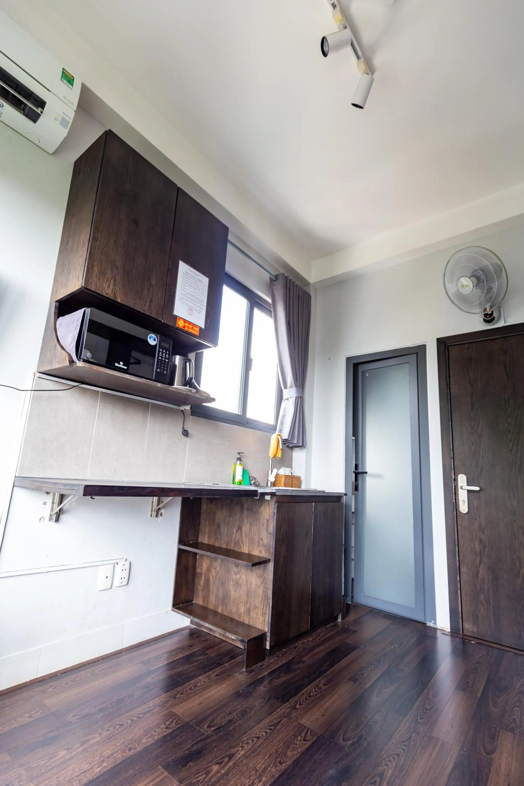 Photo of the whole room in Cozy Riverview of Livinginn