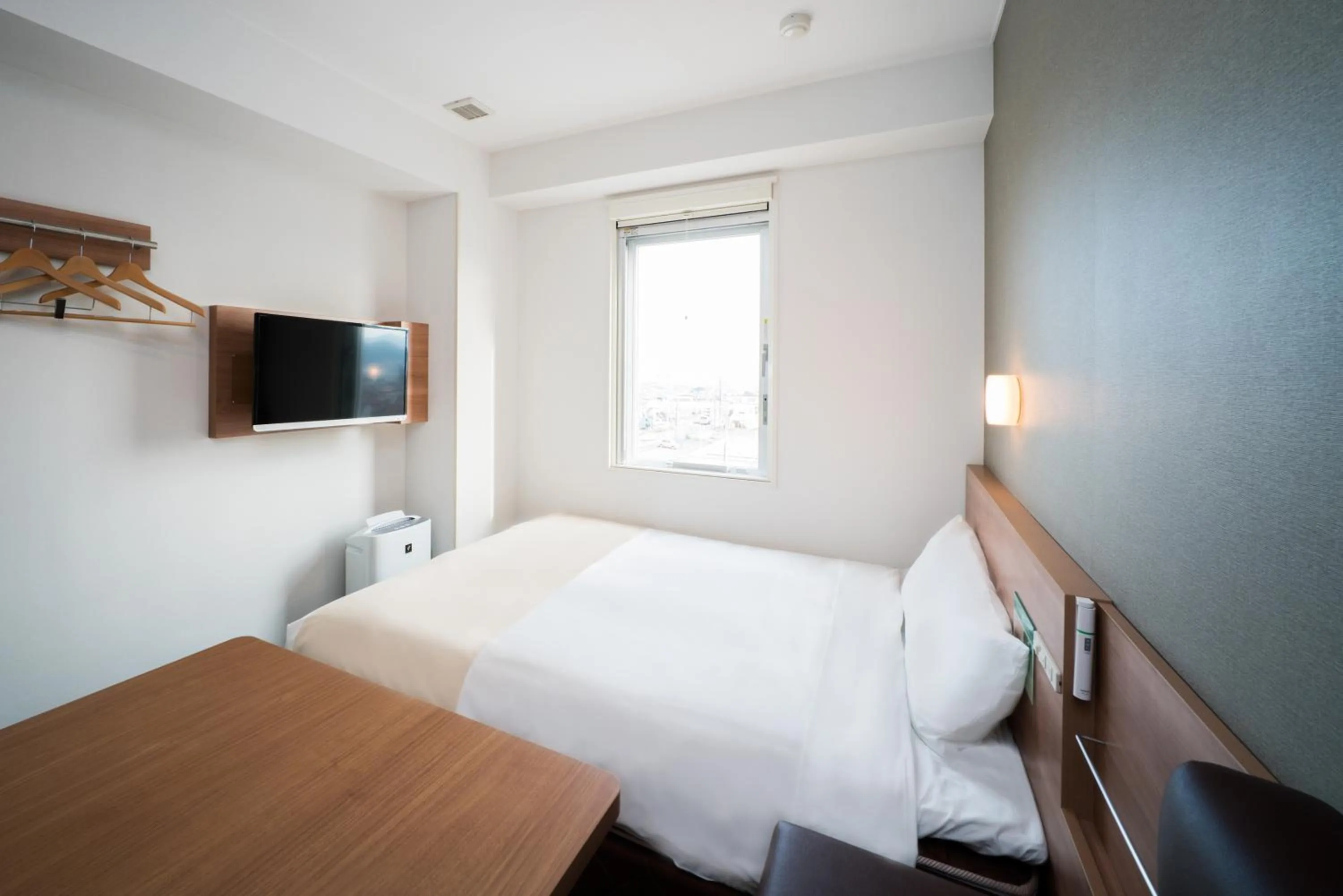 Photo of the whole room, Bed in Super Hotel Fujinomiya