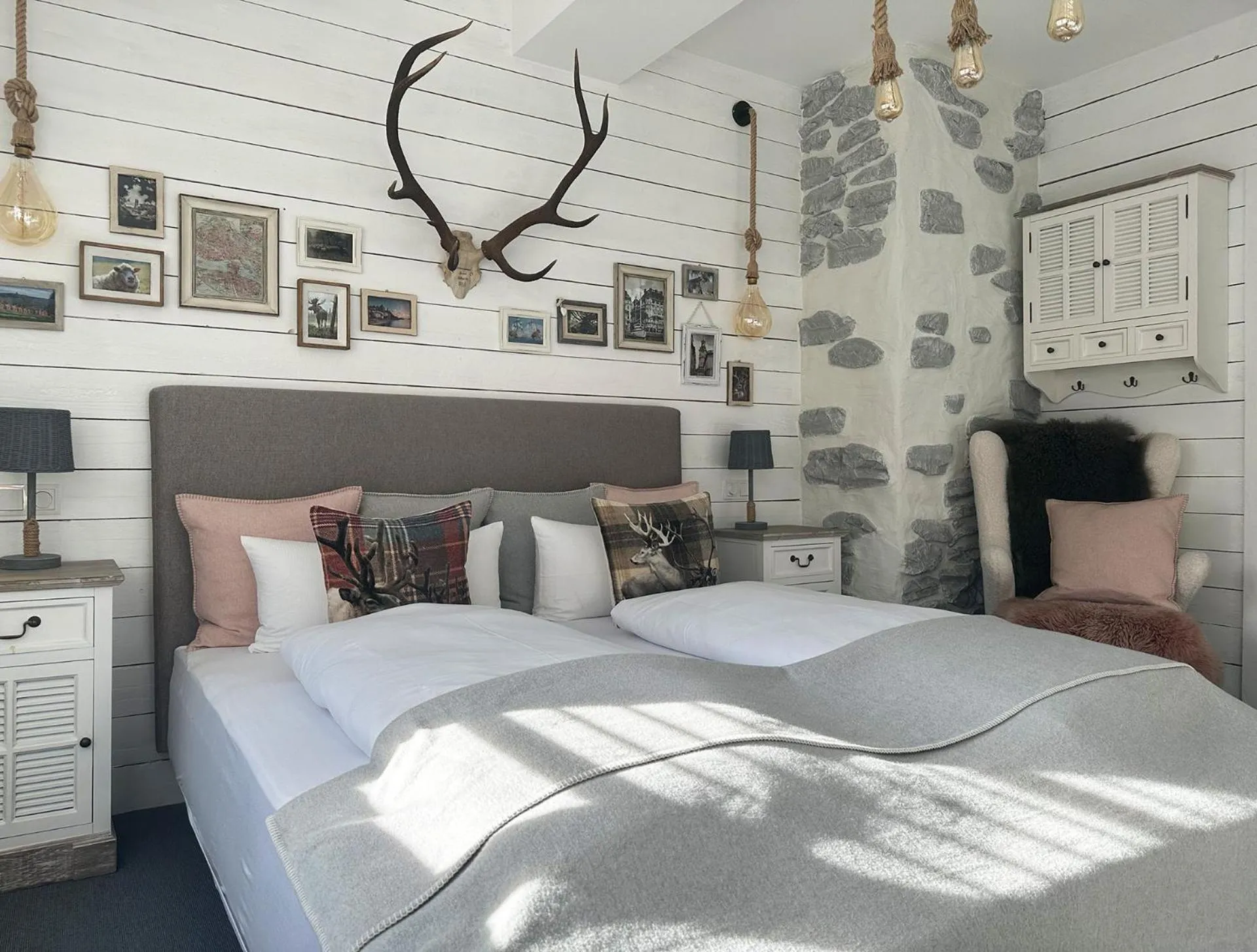 Bed in Boutique-Hotel Stadtvilla Hodes